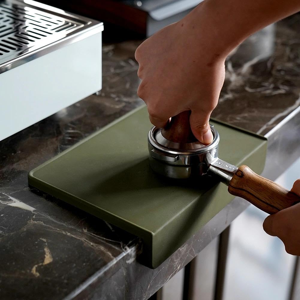 watchget Tapete para apisonar espresso, tapete de silicona de grado alimenticio, estación de café de 8 x 6 pulgadas, accesorio espresso, resistente al polvo, impermeable y resistente al calor