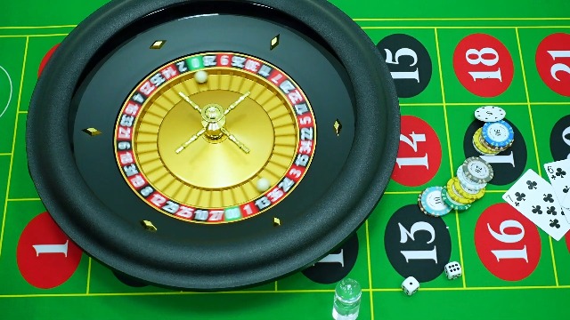 Amazon.com: Leyndo 18 Inches Deluxe Casino Roulette Wheel Set, ABS