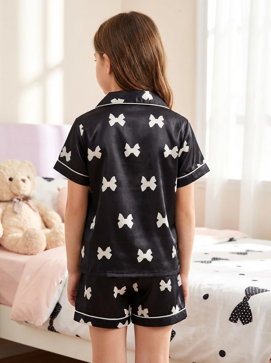 JiAmy - Pijama de manga corta para niñas, pijamas de verano de satén para niños, 2 piezas, ropa de dormir con botones, estampado de lazo de 8 a 12 años
