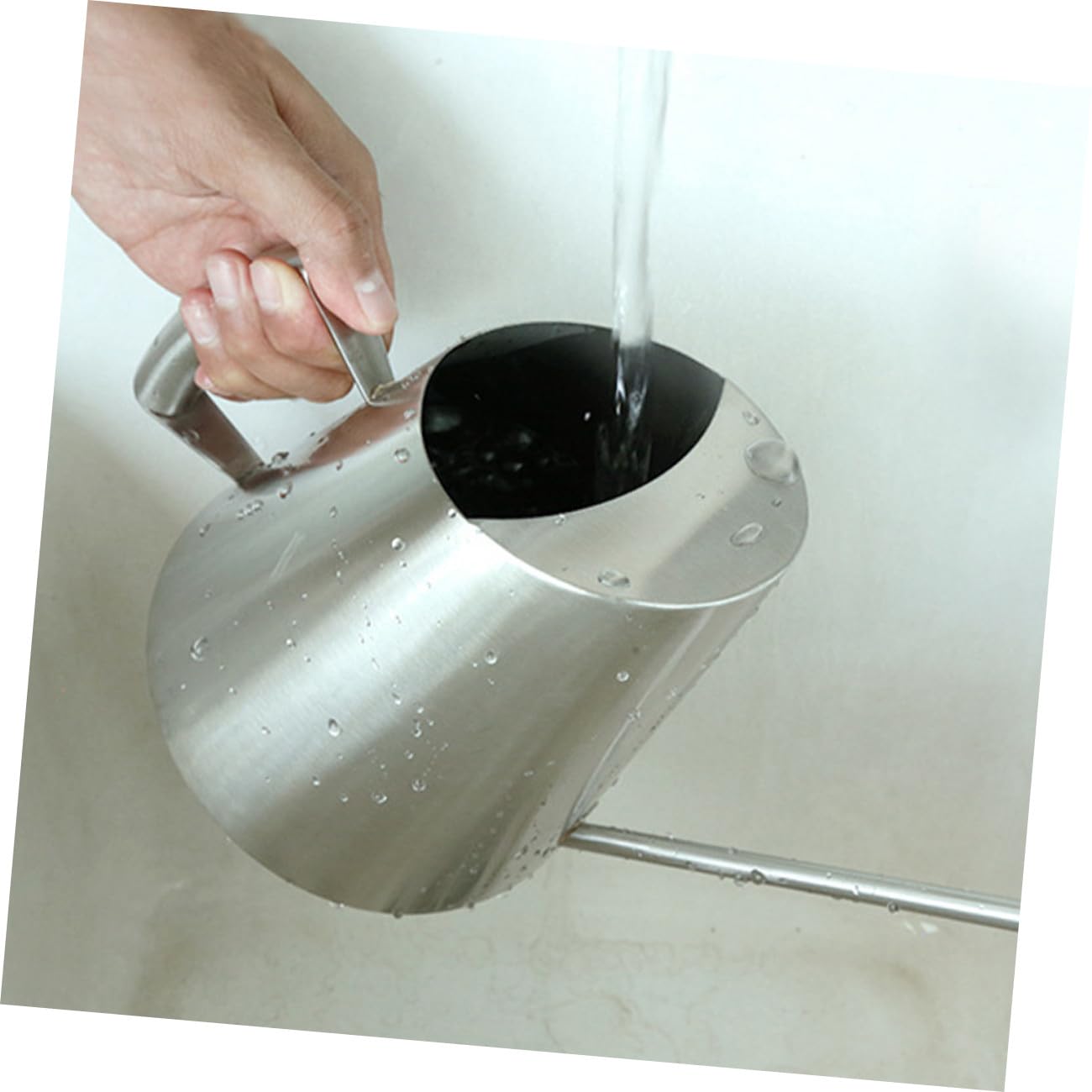Annaffiatoio in Acciaio Inox da Giardino 400ml, Manico Ergonomico e Ampia Apertura, per Piante Sospese e Prato, Argento