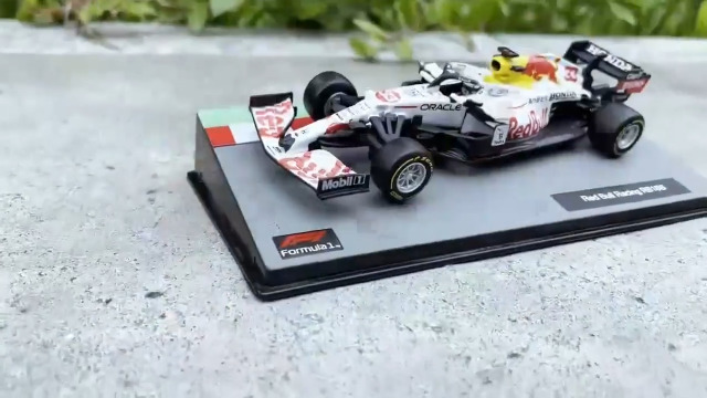 Amazon.com: Xiangtat 1:43 Racing F1 2021 Rb16b #33 Verstappen or