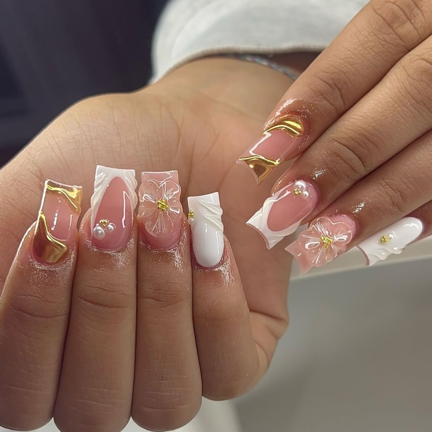24Pcs White French Tip Press on Nails Medium Square Nails Spring Flower Fake Nails with 3D Pearl Gold Beads Designs Cute Floral Acrylic Nails Gold