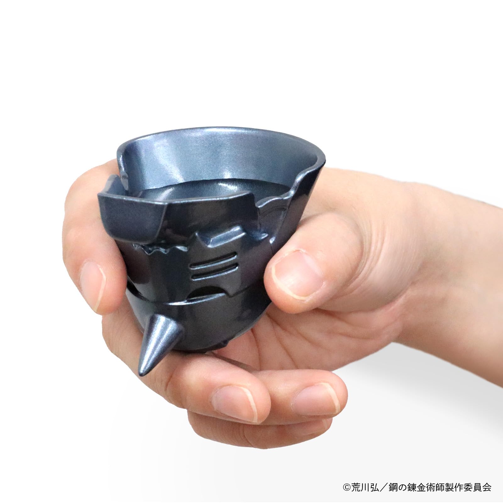 ☆新品未使用品☆「鋼の錬金術師」特大の立体ピンバッジ☆簡易 