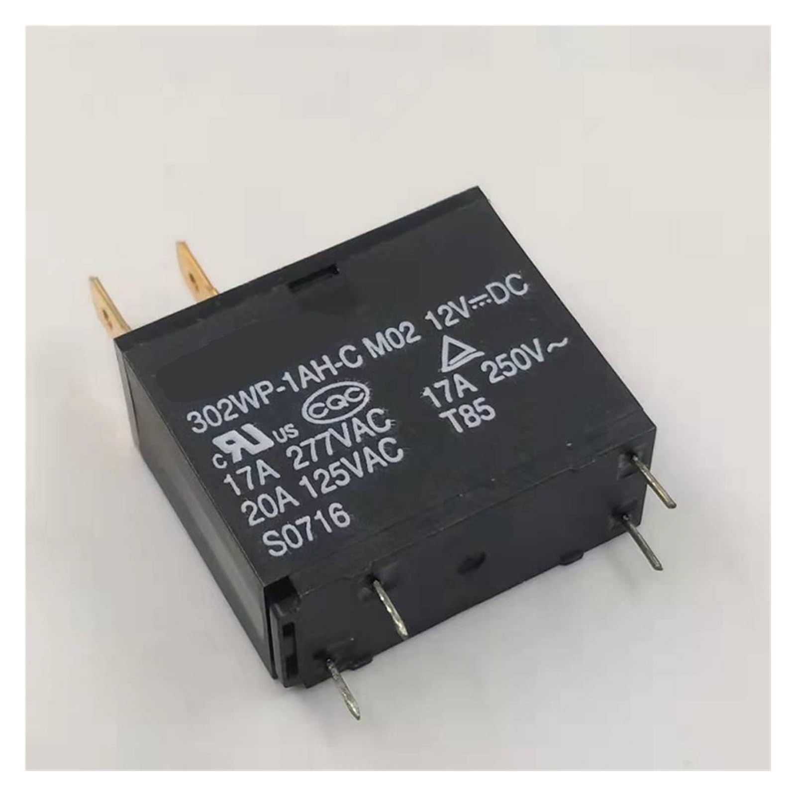 Relais 302WP-1AH-C M02 pour retrouver le confort d'un chauffe-eau opérationnel