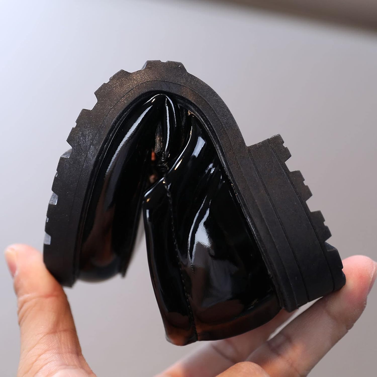 Girls Slip On Leather Shoes Loafer Rhinestone Decoration Flats School Dress Shoes for Girls Toddler Slippers Boys : Clothing, Shoes & Jewelry