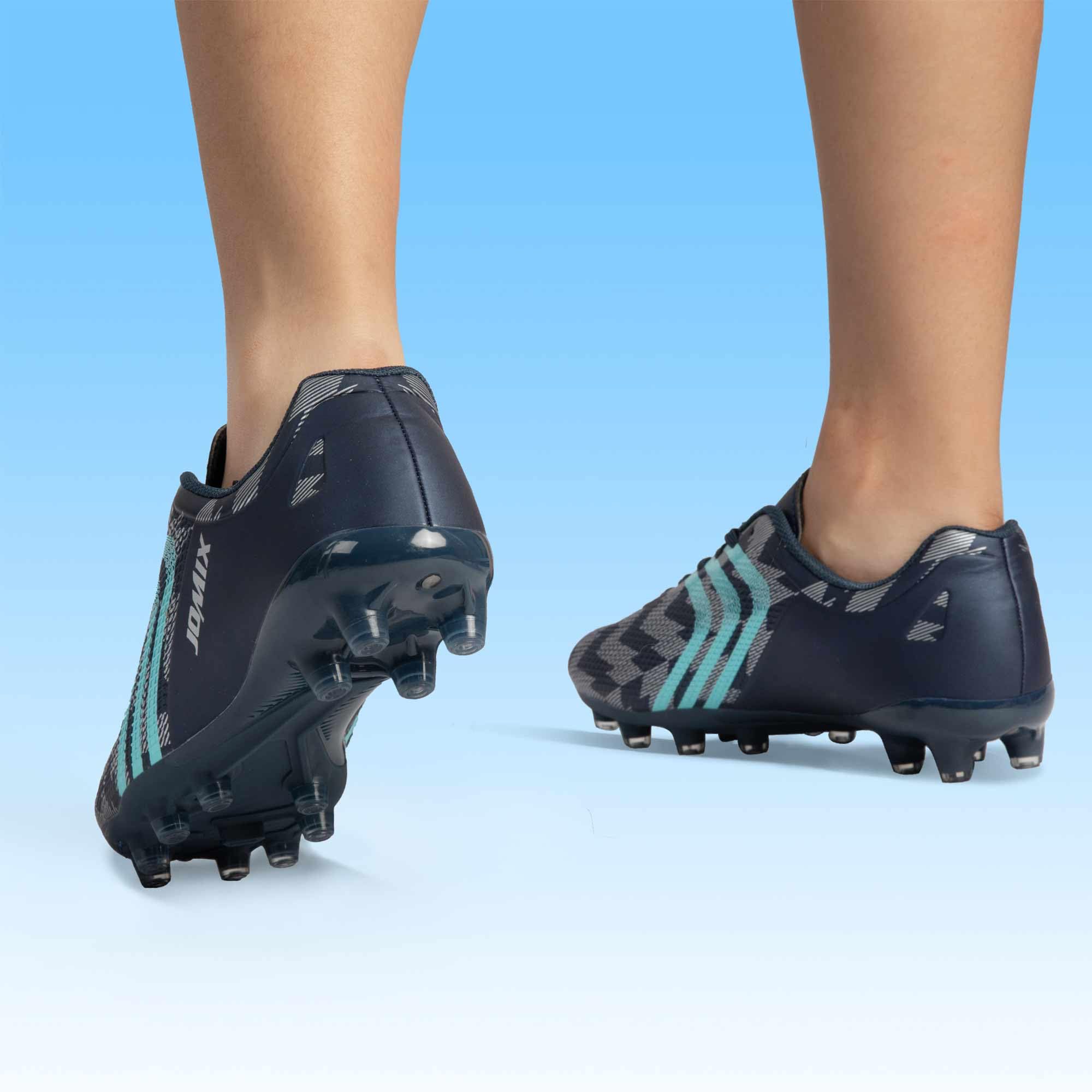 JOMIX Scarpe da Calcetto Calcio Uomo FG – Leggere, Antiscivolo e Resistenti con Tomaia Sintetica MOS250439