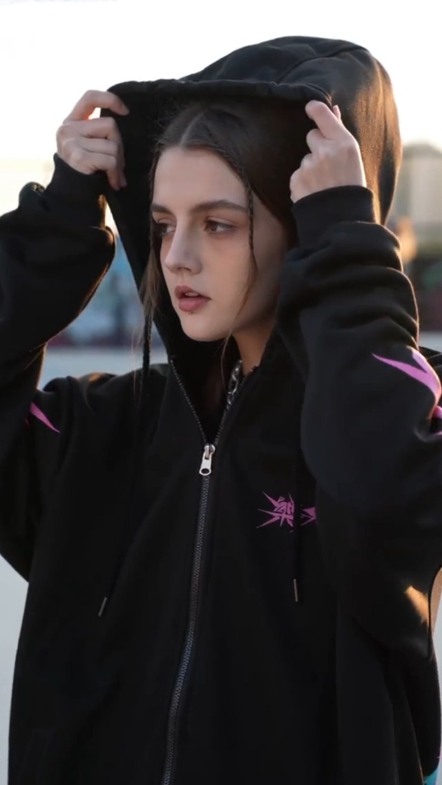 Amazon.com: SKZ Zip Up Hoodie Women Felix Hyunjin Bangchan Y2K