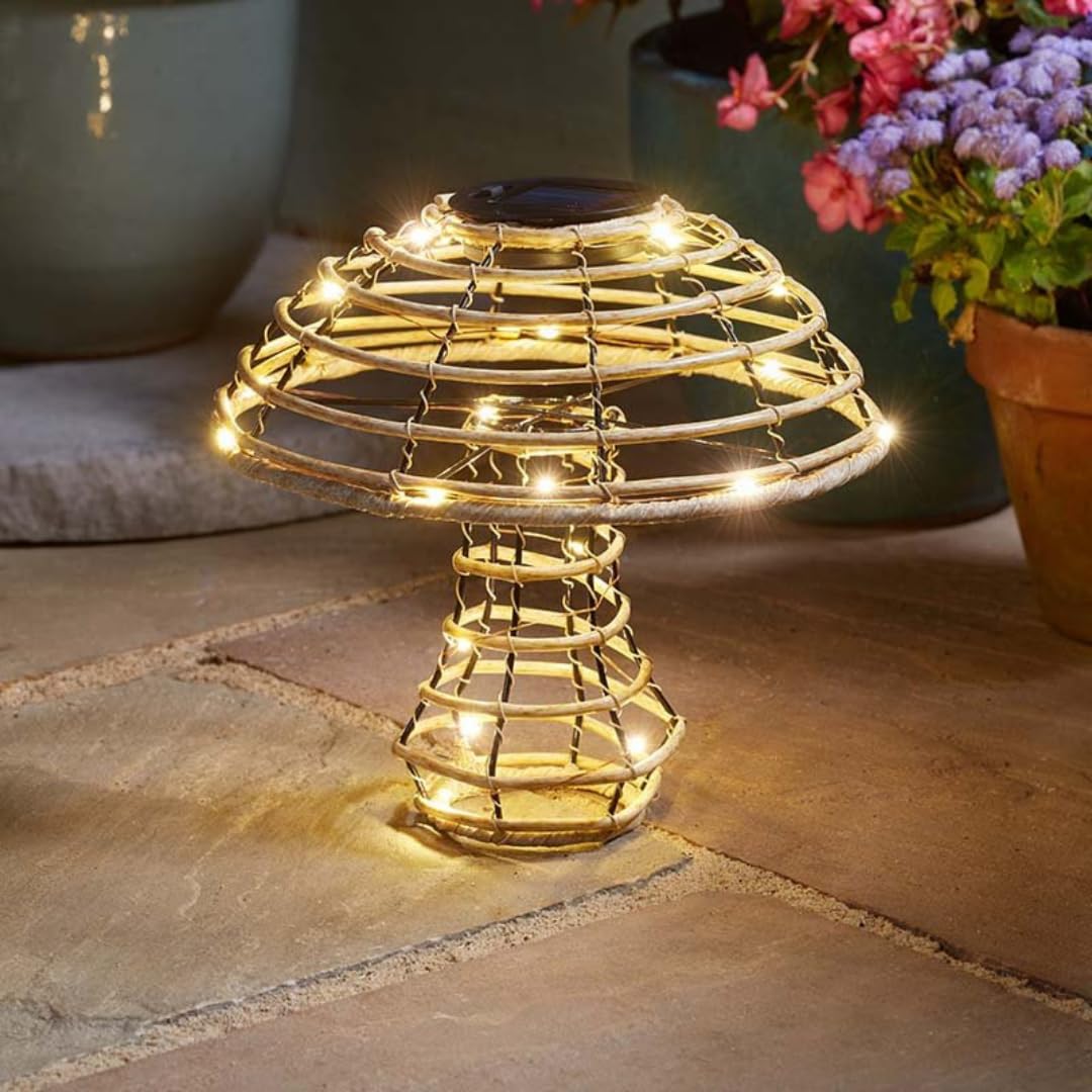 Garden Mile Large Rattan LED Solar Light - 22cm Mushroom Warm White LED Light Decoration - Freestanding Garden Ornaments - Solar Powered Outdoor Lighting for Patio, Tables & Gardens