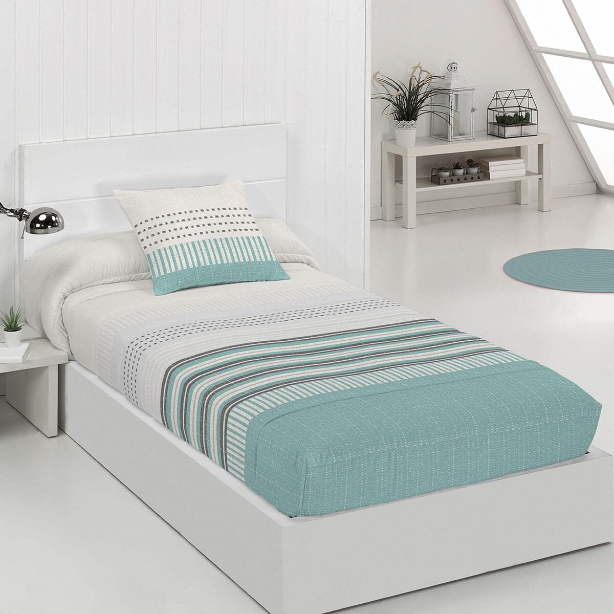 Lanovenanube Edredón Ajustable Niza - Cama 105 cm - Color Turquesa
