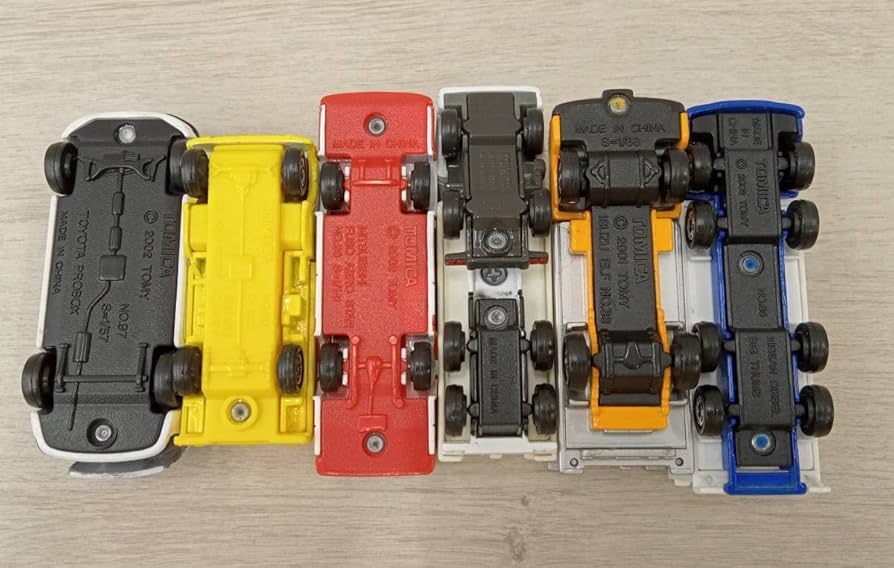 トミカ 第38回 東京モーターショー開催記念トミカ Amazon | TOMY 第38回東京モーターショー開催記念トミカ 6台