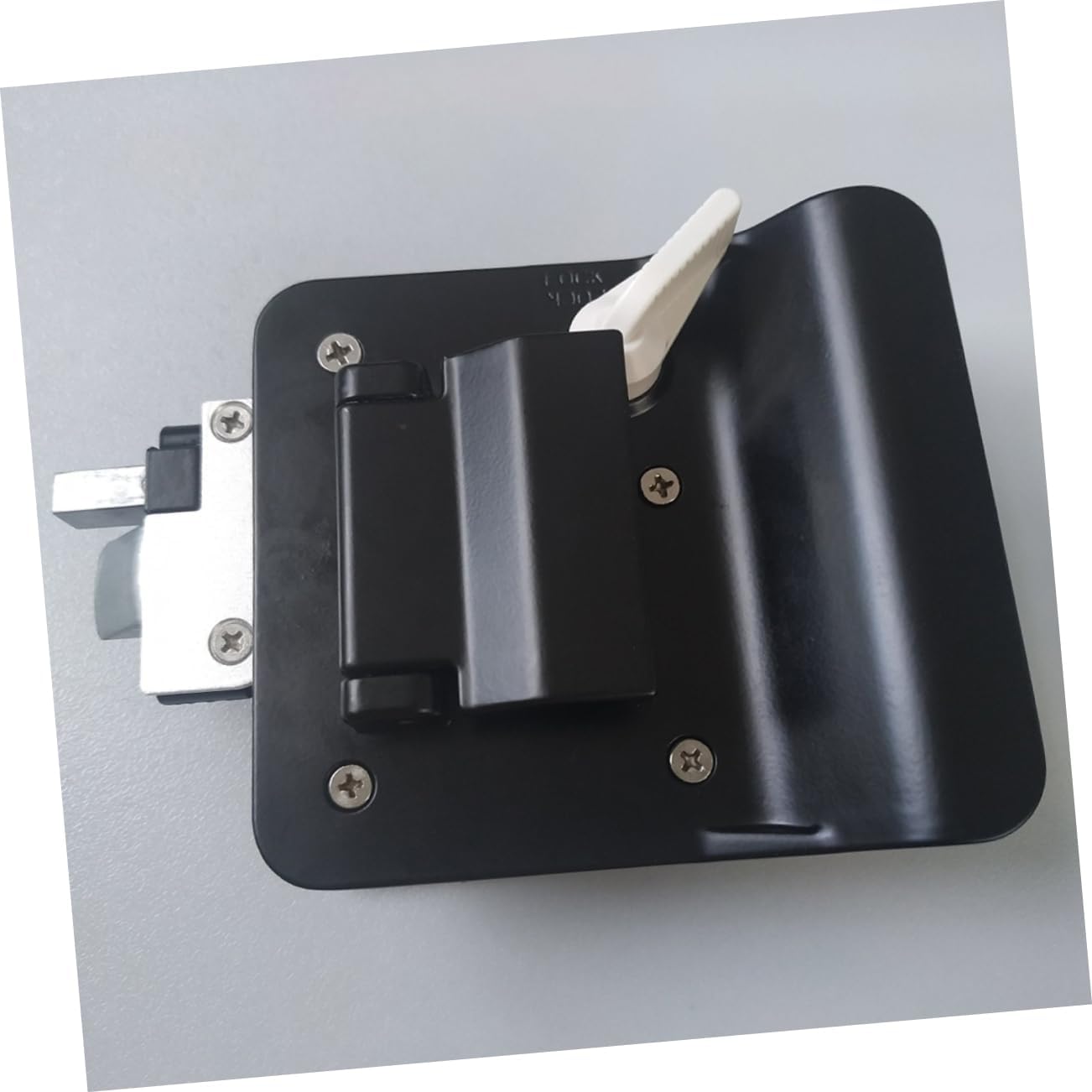 1 Set Rv Door Lock Latch Durable Trailer Door Lock with Corrosion Resistance for Travel Trailers and Campers Ensures Security and Peace of Mind