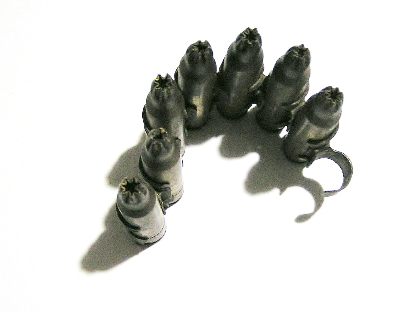 空薬莢 40連発 ベルトリンク 31Qh3OLrrxL._UF350,350_QL50_.jpg