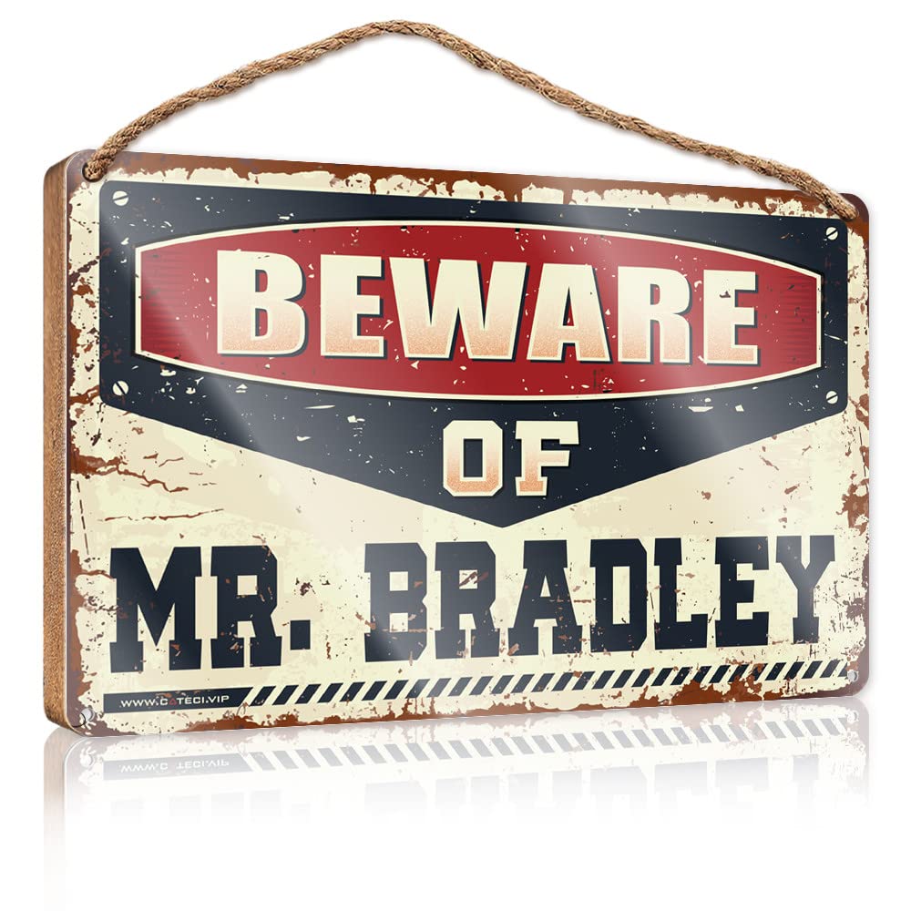 FZFN Farmhouse Door Decor Beware Of Mr. Bradley Wooden Sign Summer Decorations For Home Summer Decorations For(20X30CM)