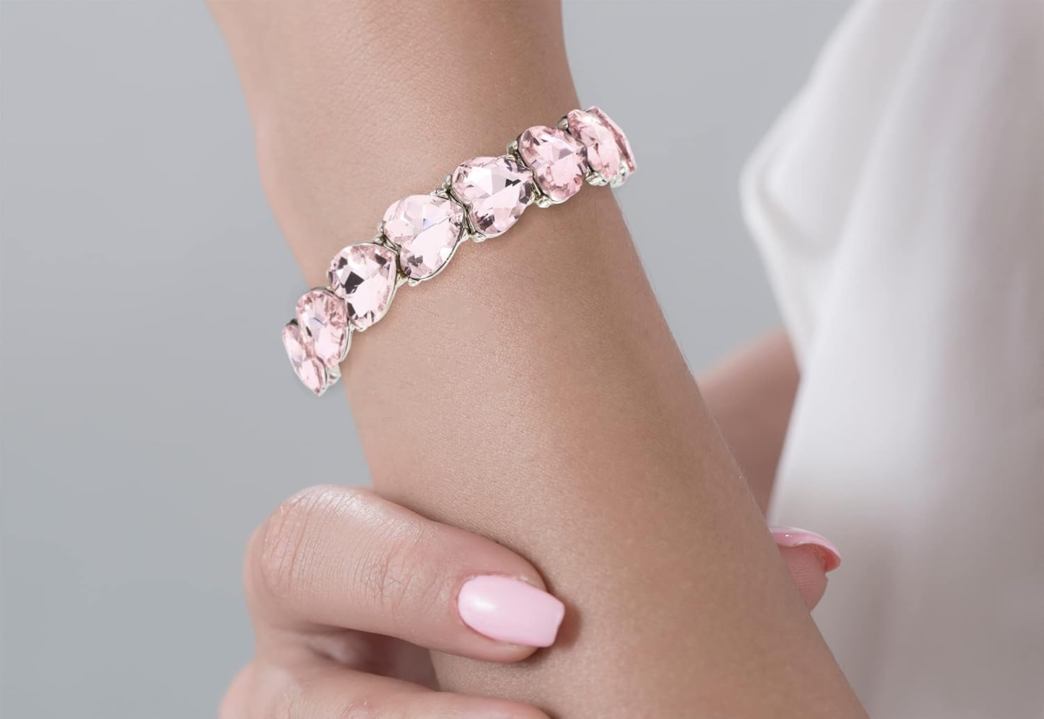 Lavencious Heart Shape Rhinestones Elastic Stretch Bracelet for Women - Image 7