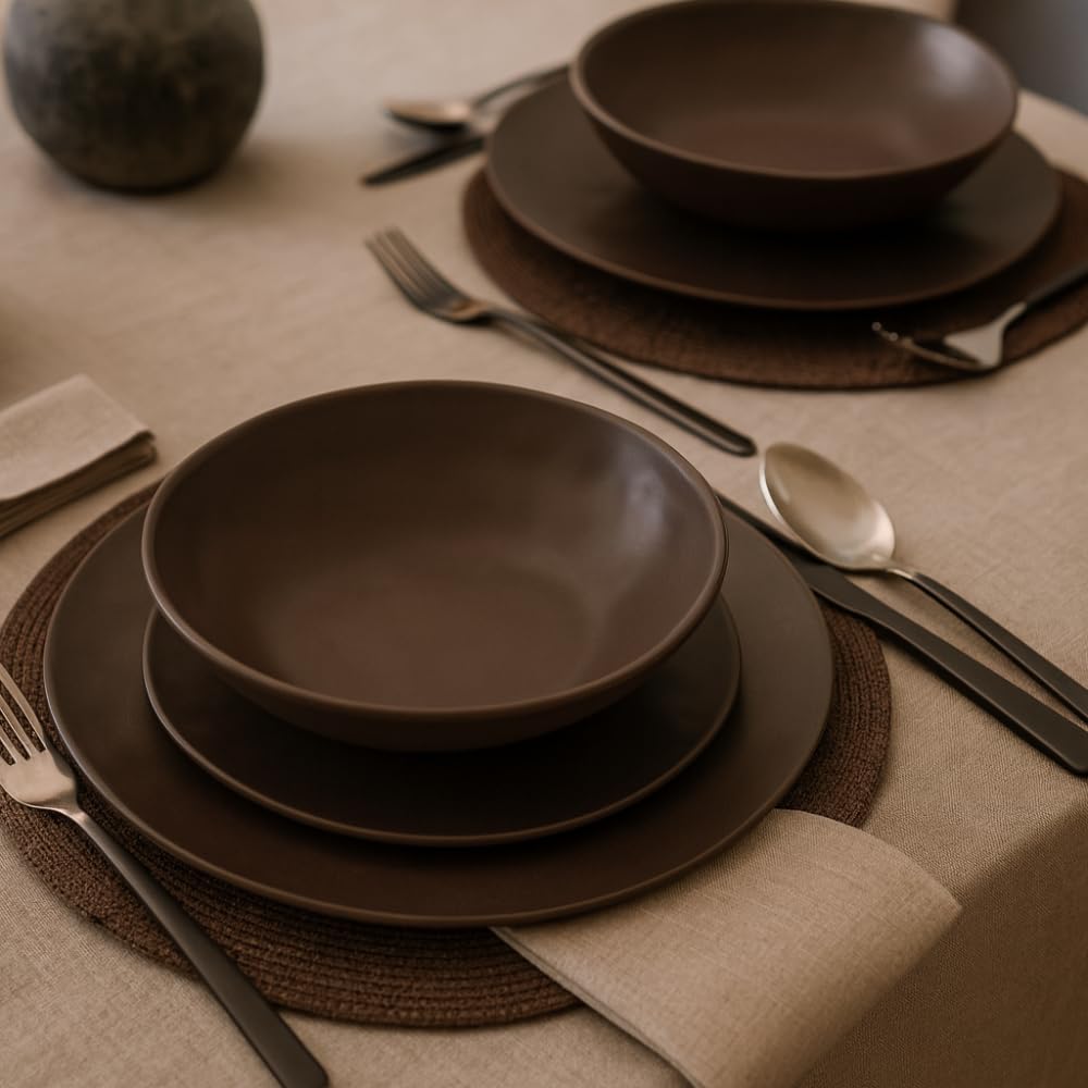 Organic Tortora – Servizio Piatti 18 Pezzi in Stoneware, 6 Persone: 6 Piani 25 cm, 6 Fondi 20 cm, 6 Frutta 20 cm – Finitura Opaca Artigianale – Moderno Nordico – Lavastoviglie e Microonde.