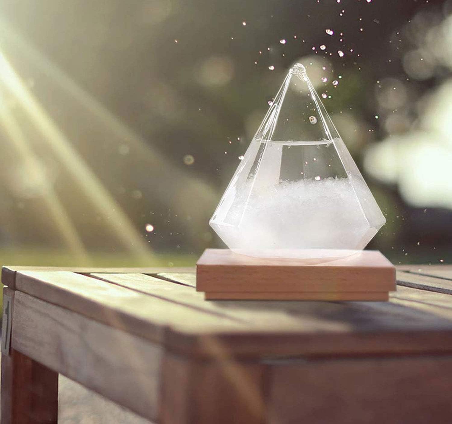 Coocnh Weather Predictor Storm Glass Bottle Diamond Creative Stylish Weather Station Forecaster Barometer, Desktop Decoration Crafts of Choice