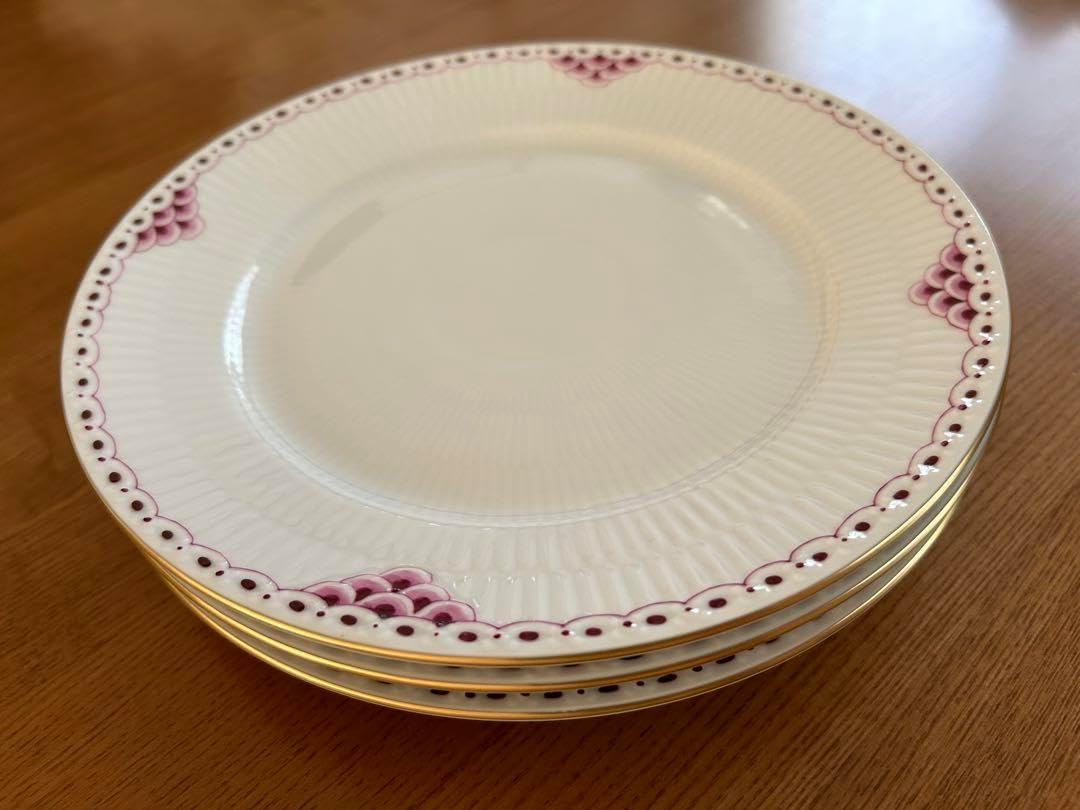 ロイヤルコペンハーゲン　プリンセス バーガンディ 22cm プレート ロイヤルコペンハーゲン プリンセス バーガンディ 22cm プレート3枚
