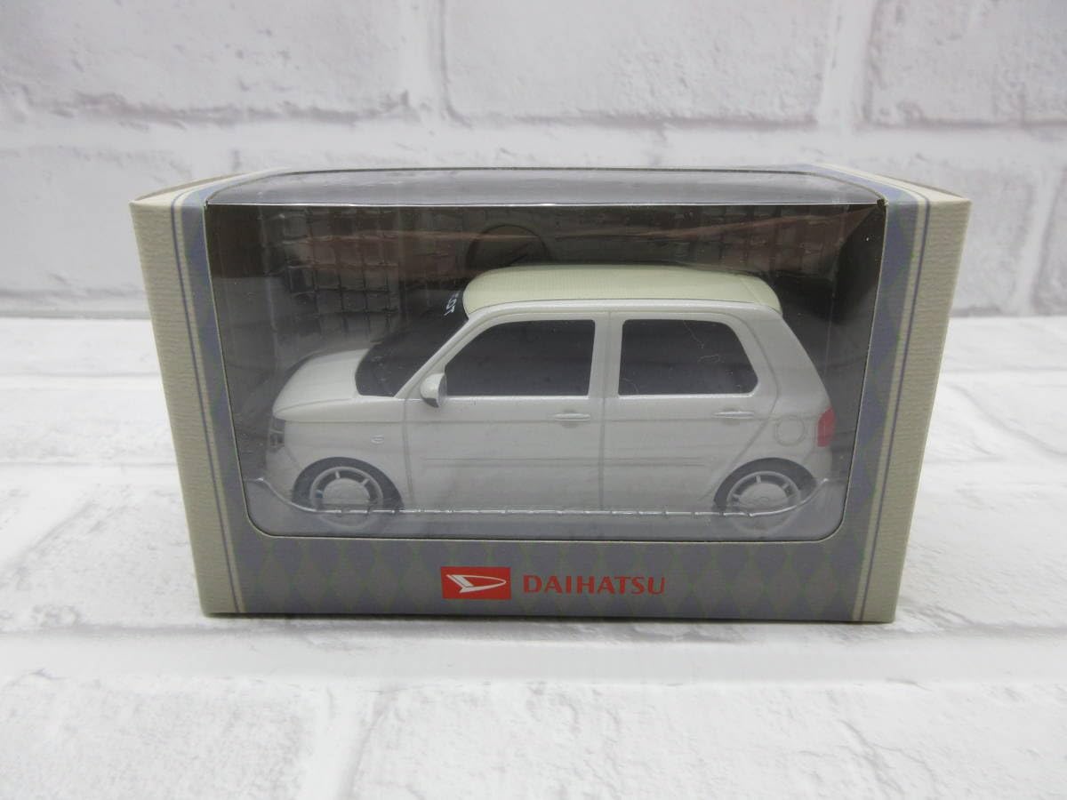 Amazon | ミニカー ダイハツ ミラトコット パールホワイトⅢ 2トーン