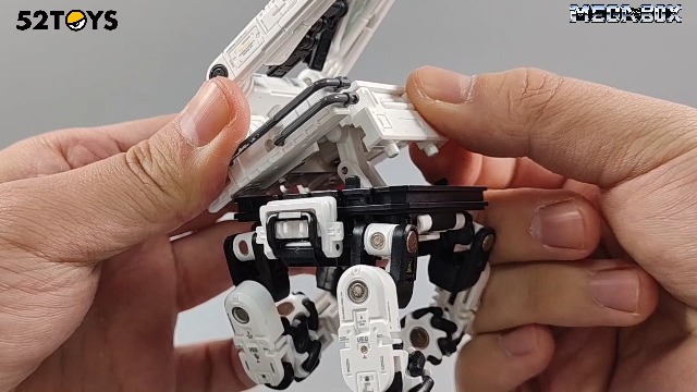 Amazon.co.jp: BEASTBOX(ビーストボックス) 52TOYS MEGABOX MB-26