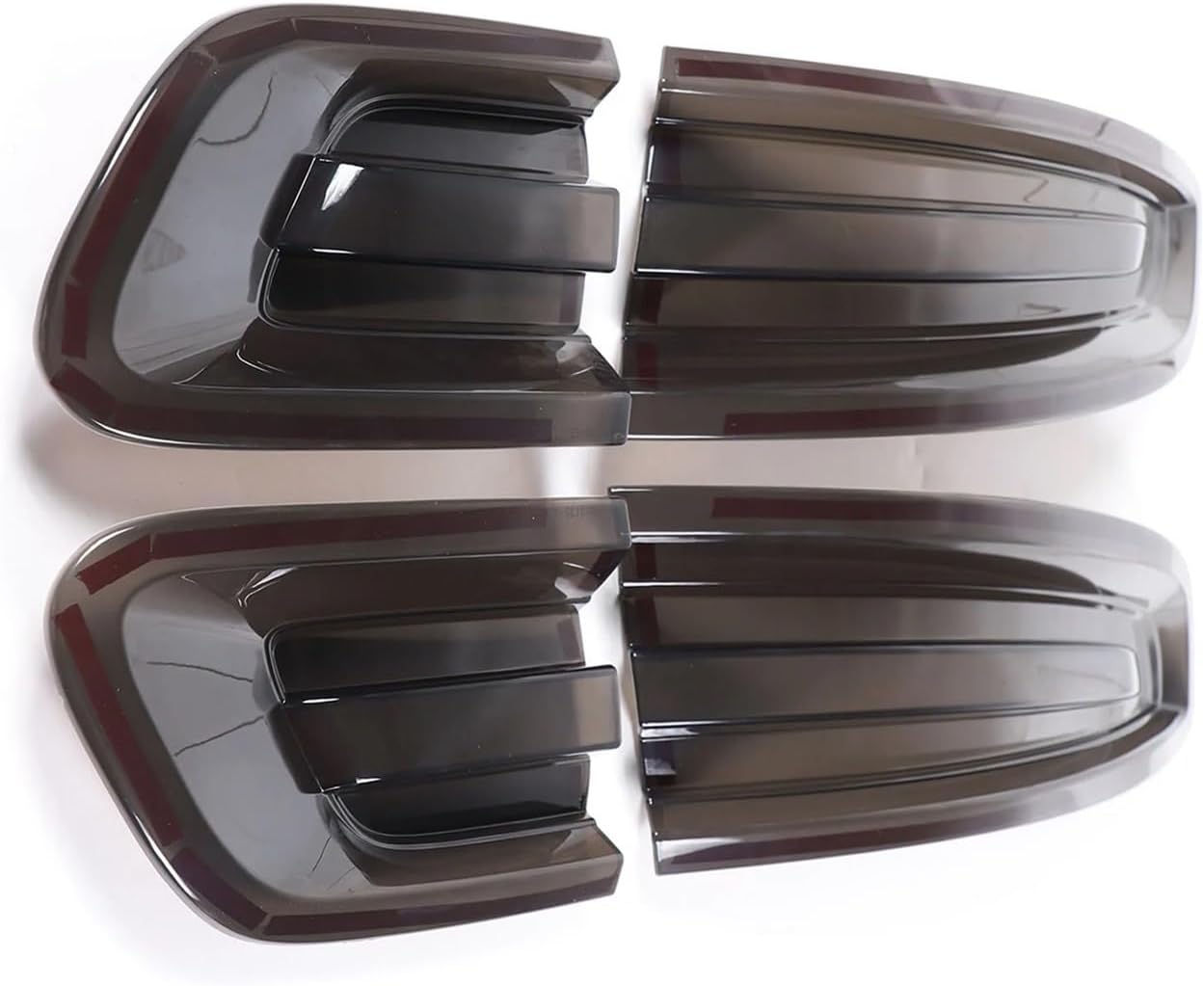 Compatible for Porsche Compatible for Macan 2014 2015 2016 2017 ABS Smoke Black Car Rear Light Hoods Cover Trim Tail Lamp Rear Turn Signal Sticker Auto Accessories