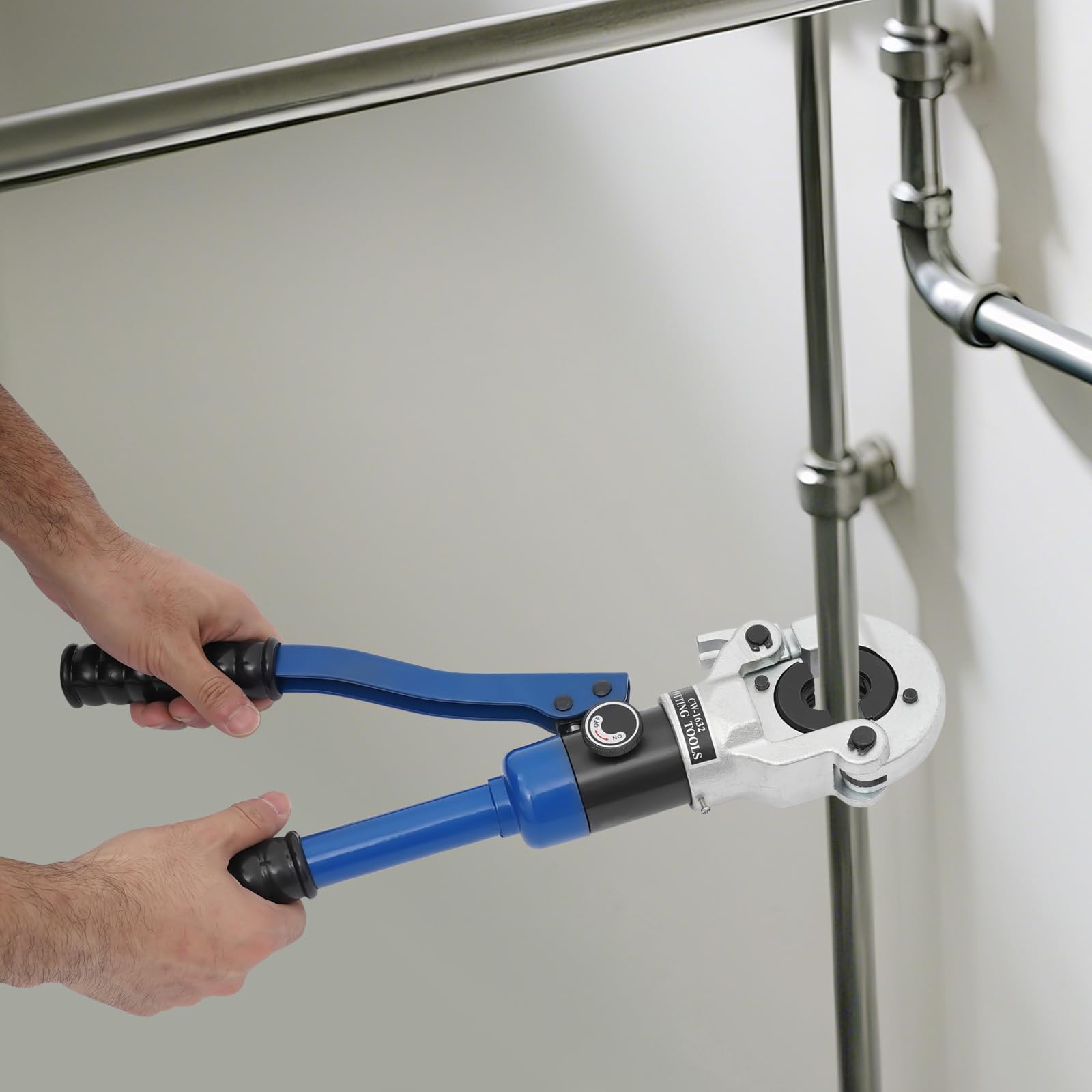Pince à Sertir Professionnelle Tuyaux avec 7 V-Mâchoires, V Pince à Sertir Hydraulique avec Tête Rotative à 180°,Pression de Travail Max. 80 kN, V12/14/15/16/18/22/28, pour Tuyaux en Cuivre