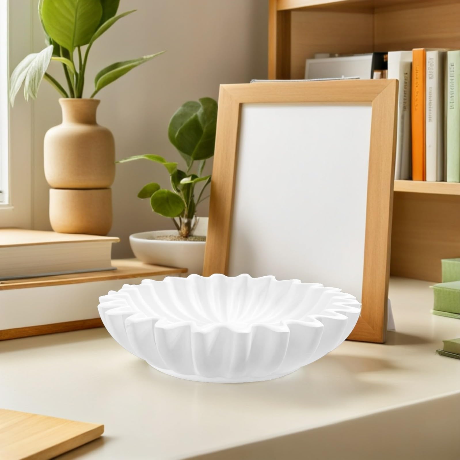 Abaodam Ciotola Decorativa in Resina Bianca Multiuso per Gioielli e Piccoli Oggetti Forma Delicata per Decorazione da Scrivania e Ingresso Stili multipli