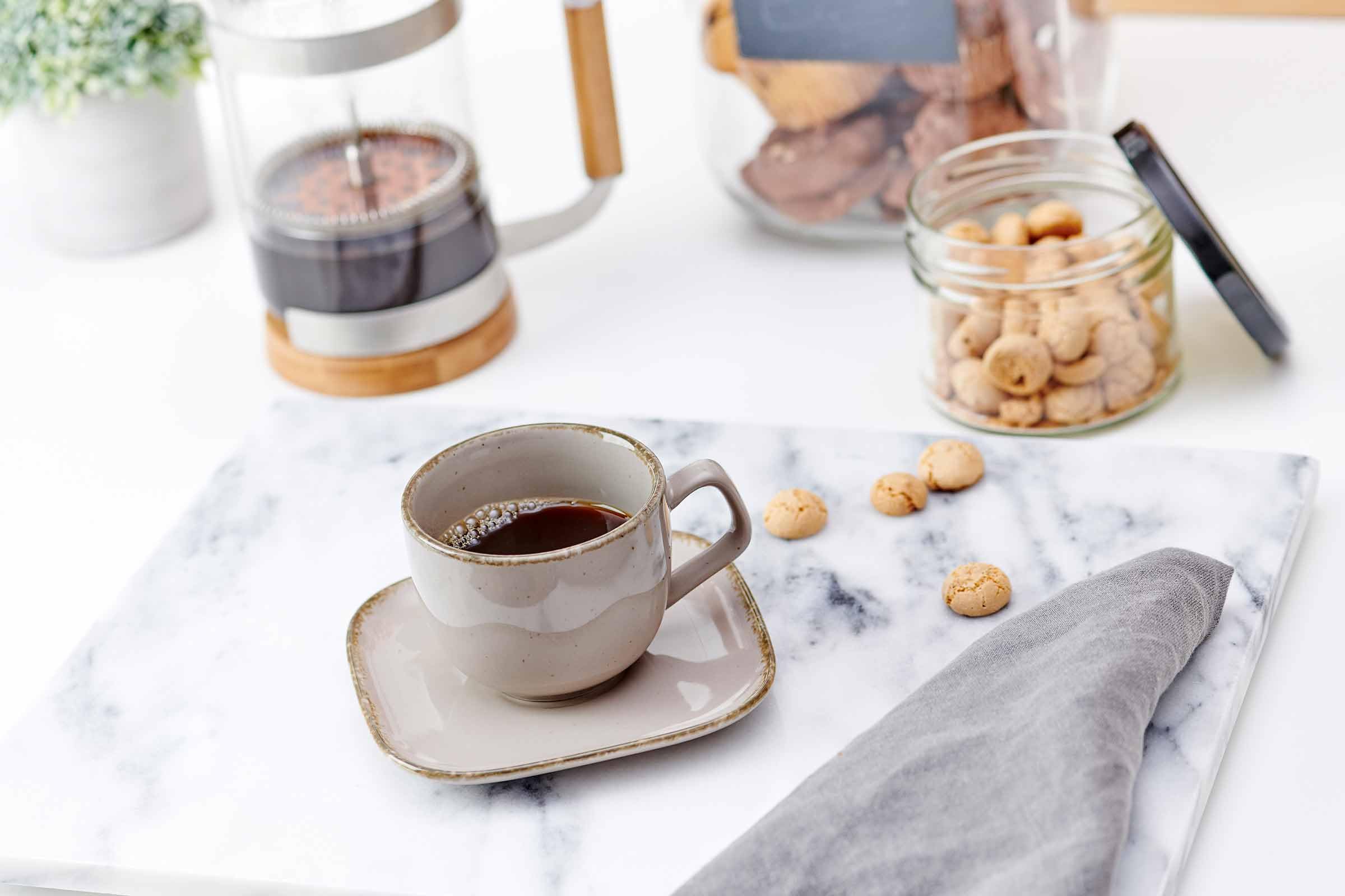 Ritzenhoff & Breker Casa Espresso-Set 12-teilig, Espressotassen (80 ml) mit Untertassen (10 cm) für 6 Personen, Charmanter Vintage-Look mit Unikat-Charakter, Porzellan, Gemischt
