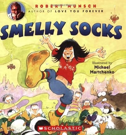 Robert Munsch Box Set of 9 ; Love You Forever, Paper Bag Princess, Alligator Baby, Murmel, Smelly Socks, Boo!, Sand Castle Contest, Andrew's Loose Tooth, Stephanie's Ponytail.