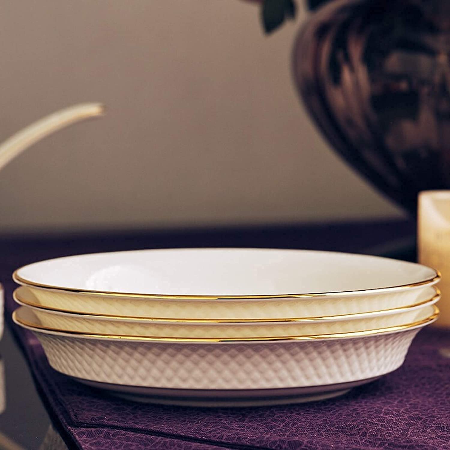 58-elementowy zestaw sztućców z wytłaczanej porcelany kostnej | Porcelanowy talerz do steków i miska na płatki, idealne na przyjęcia świąteczne i jako prezent ślubny,