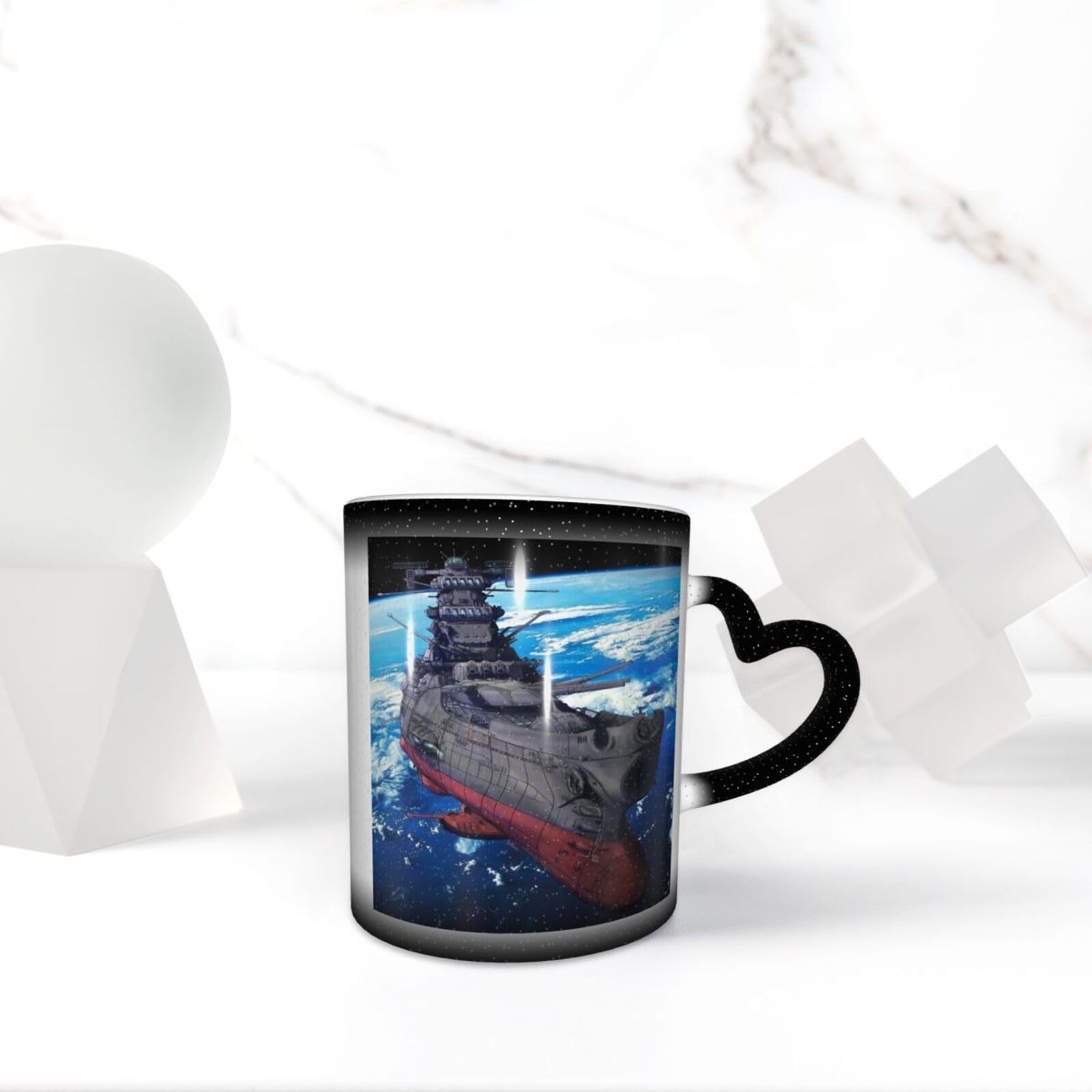 Amazon.co.jp: 宇宙戦艦ヤマト マグカップ 変色カップ大容量 柄付き 耐