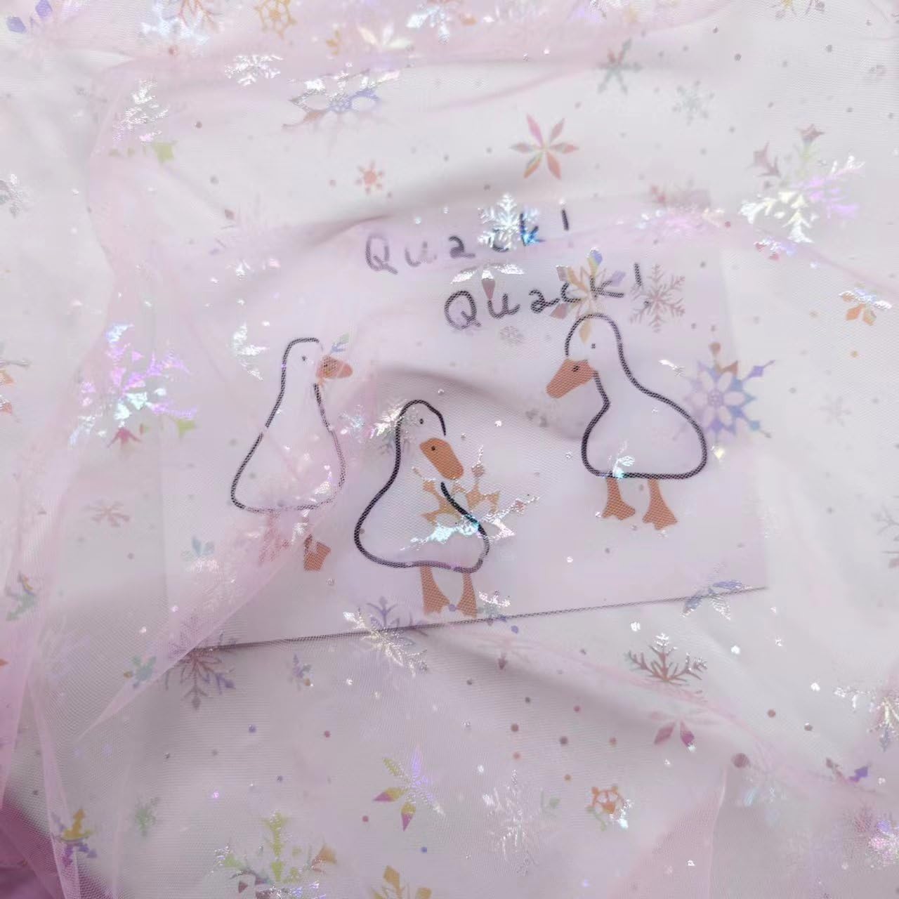 Tüllstoff Glitzer Bunter Schneeflocken Tüllband Glitzer Tüll Bronzierender tischläufer Glitzer deko Stoffe für Vorhänge DIY Bekleidung Deko Weihnachten Hochzeit 150 cm Breit, 15 Meter
