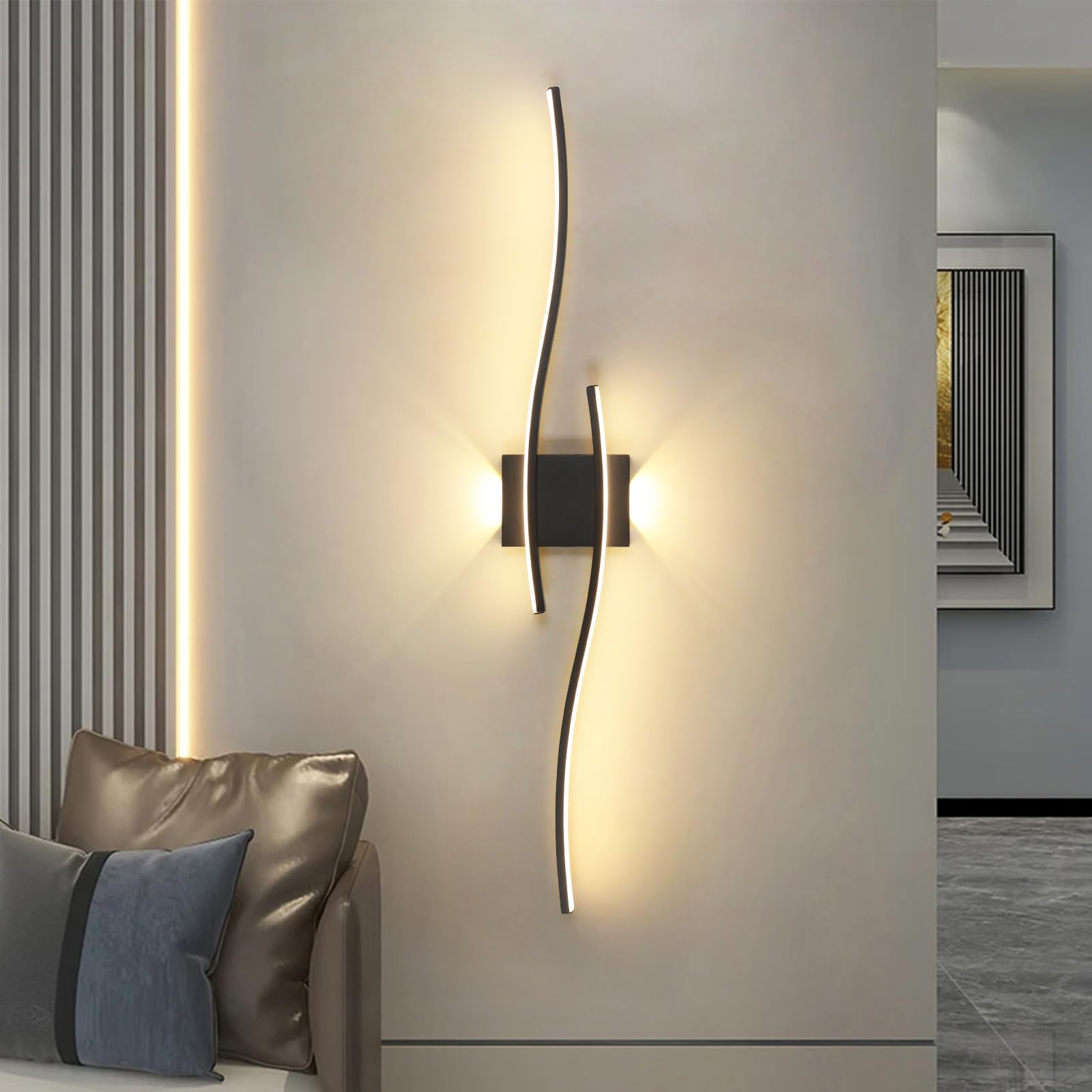 DELIPOP Aplique Pared Interior, 27W Largo Lámpara de Pared LED Moderna, Negro Iluminación para Salón Dormitorio Pasillo Estudio, Blanco Cálido 3000K | Diseño Largo Luz de Pared para Dormitorio Cocina Oficina Comedor Balcón