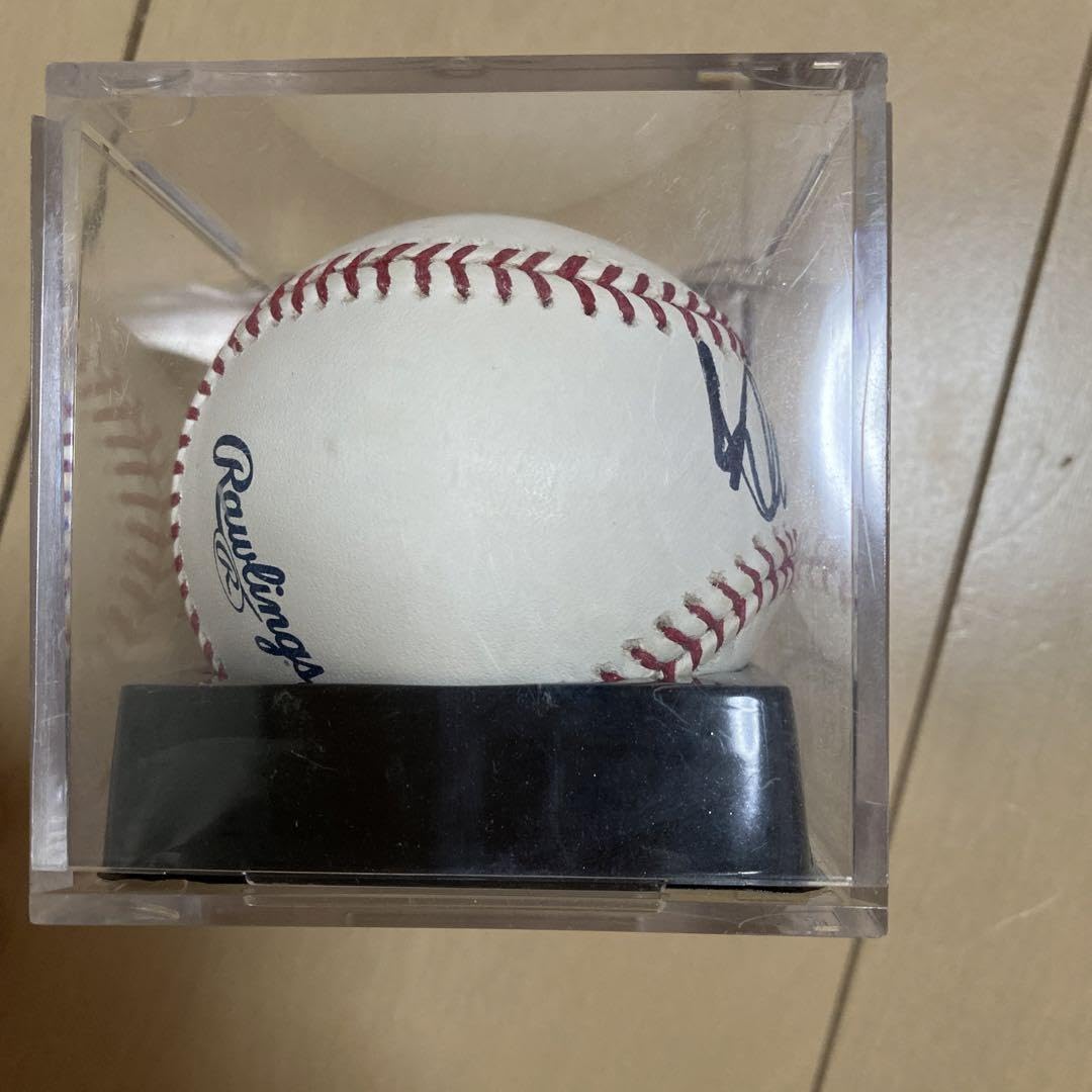 Amazon.co.jp: イチロー 直筆サイン入ボール #51 : おもちゃ