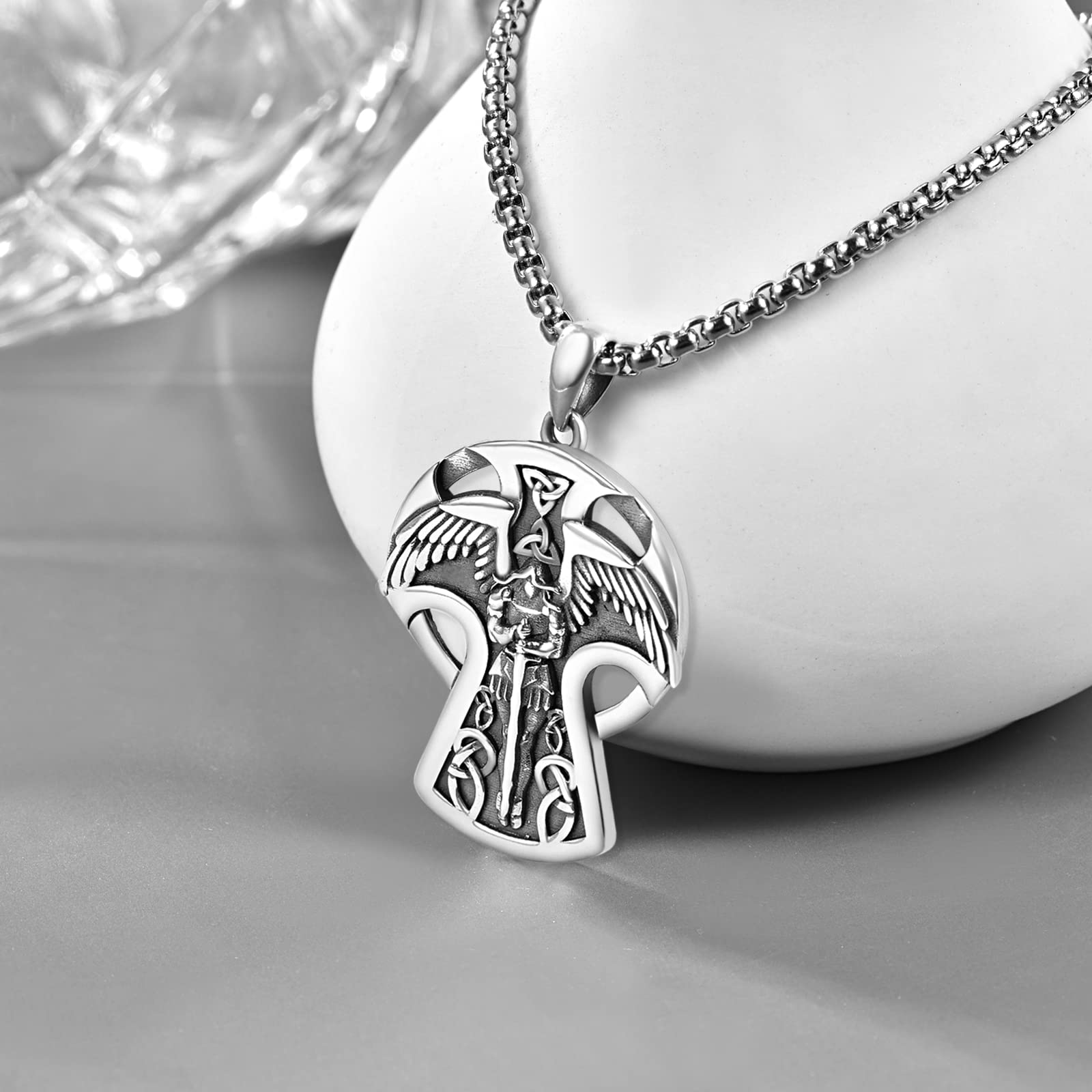 KINGWHYTE Collier Saint Michel en argent massif 925 Collier de croix celtique Saint Michel Archange Pendentif pour homme Pendentif de protection avec chaîne Rolo de 56 cm + 5 cm Eusense Archange