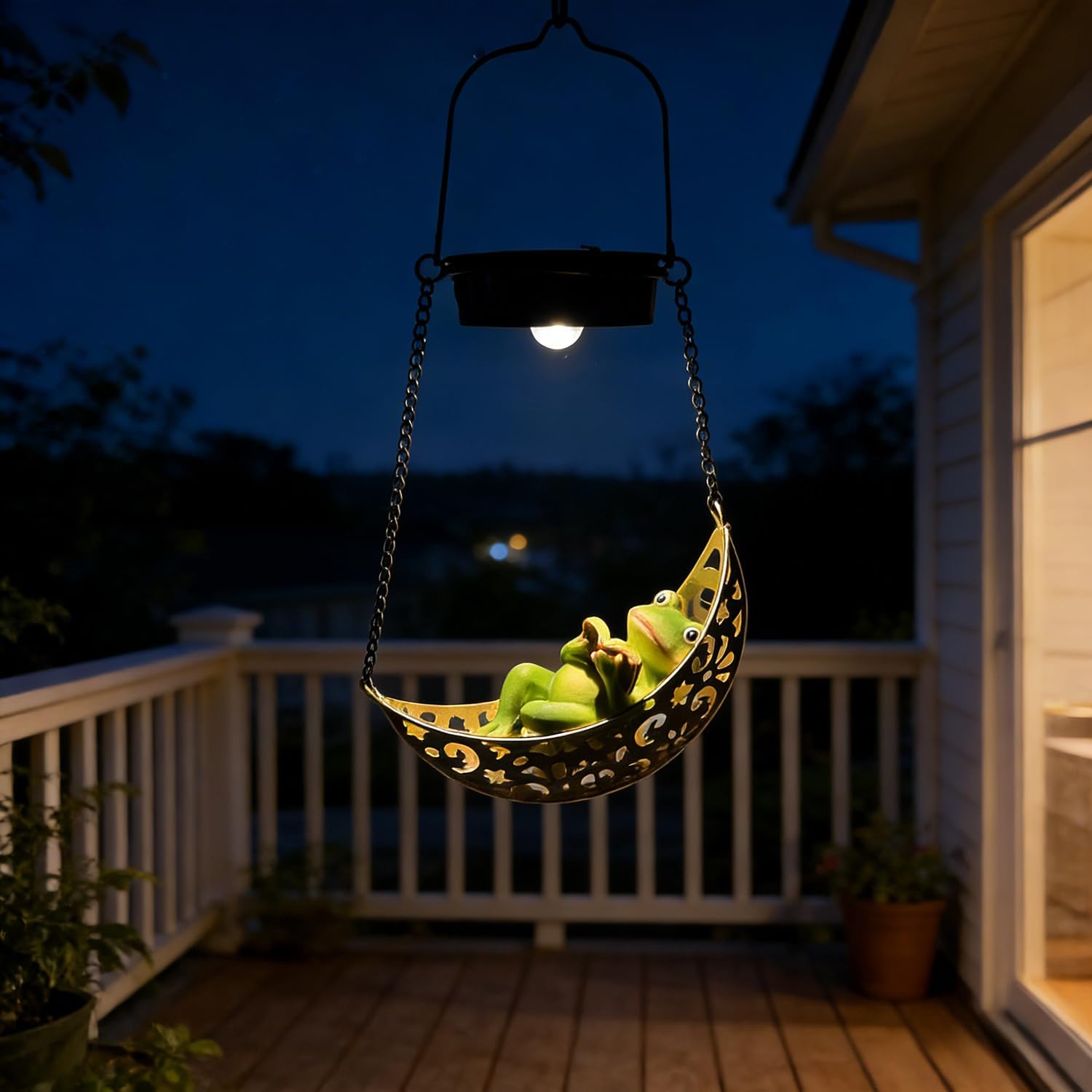 Solar Frog Light Outdoor Statues, Waterproof Hanging Animal Figurine with Hook for Yard Garden Wall Balcony Tree Decoration, Garden Statues Lawn Ornaments for Outside Art Outdoor(1 Pack Frog)