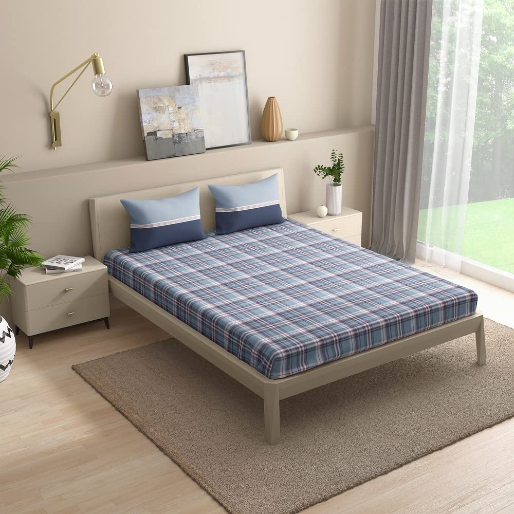 Wakefit Cotton Fitted Bedsheet | 200 TC Elastic Fitted Sheet, King Bed Bedsheet with 2 Pillow Covers | Dan - 78x72 inches