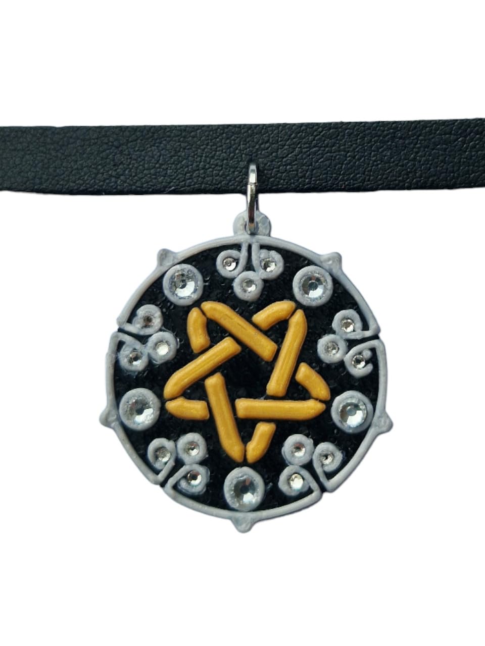 Cosplay fantasy necklace