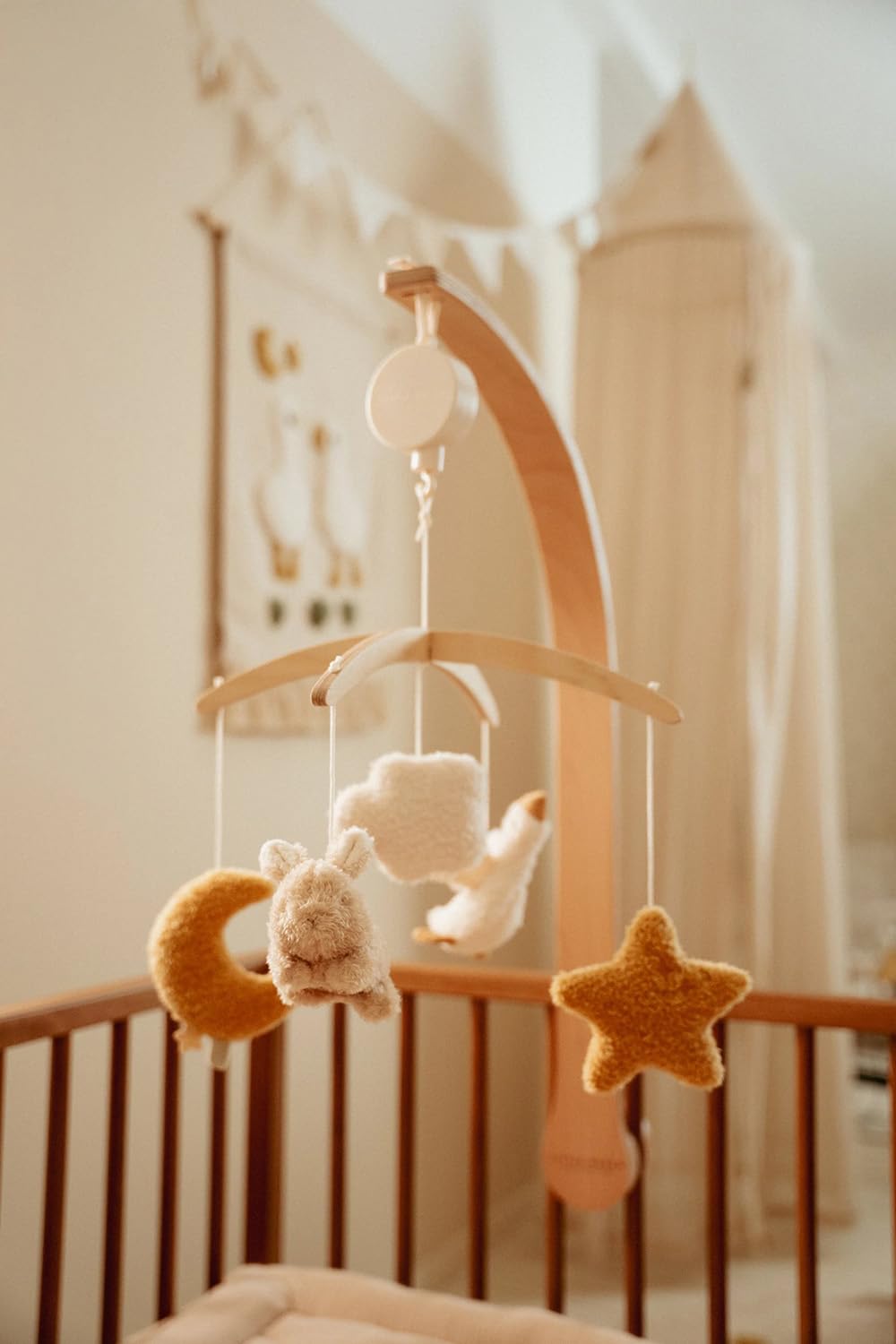 Little Dutch Mobile Musik Spieluhr mit Holz Halterung für Babybett - Newborn Naturals