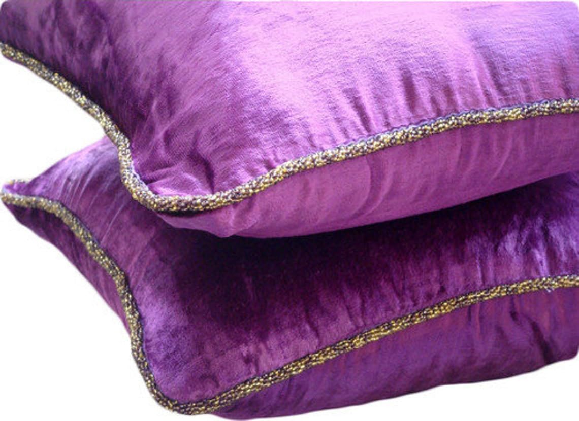 The HomeCentric Purple Throw Cushion Cover, Solid Color Bead Cord, 35x35 cm (14x14 inch), Square Velvet, Solid - Purple Shimmer โ image 1