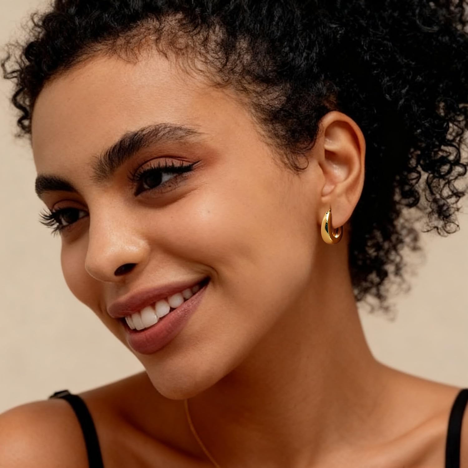 ESSIE ODILA 14K Gold Hoop Earrings for Women 14K Gold Earrings for Women Gold Hoops Earring for Womens Hoop Graceful U-Shaped Design Hoops Earring for Womens 23mm