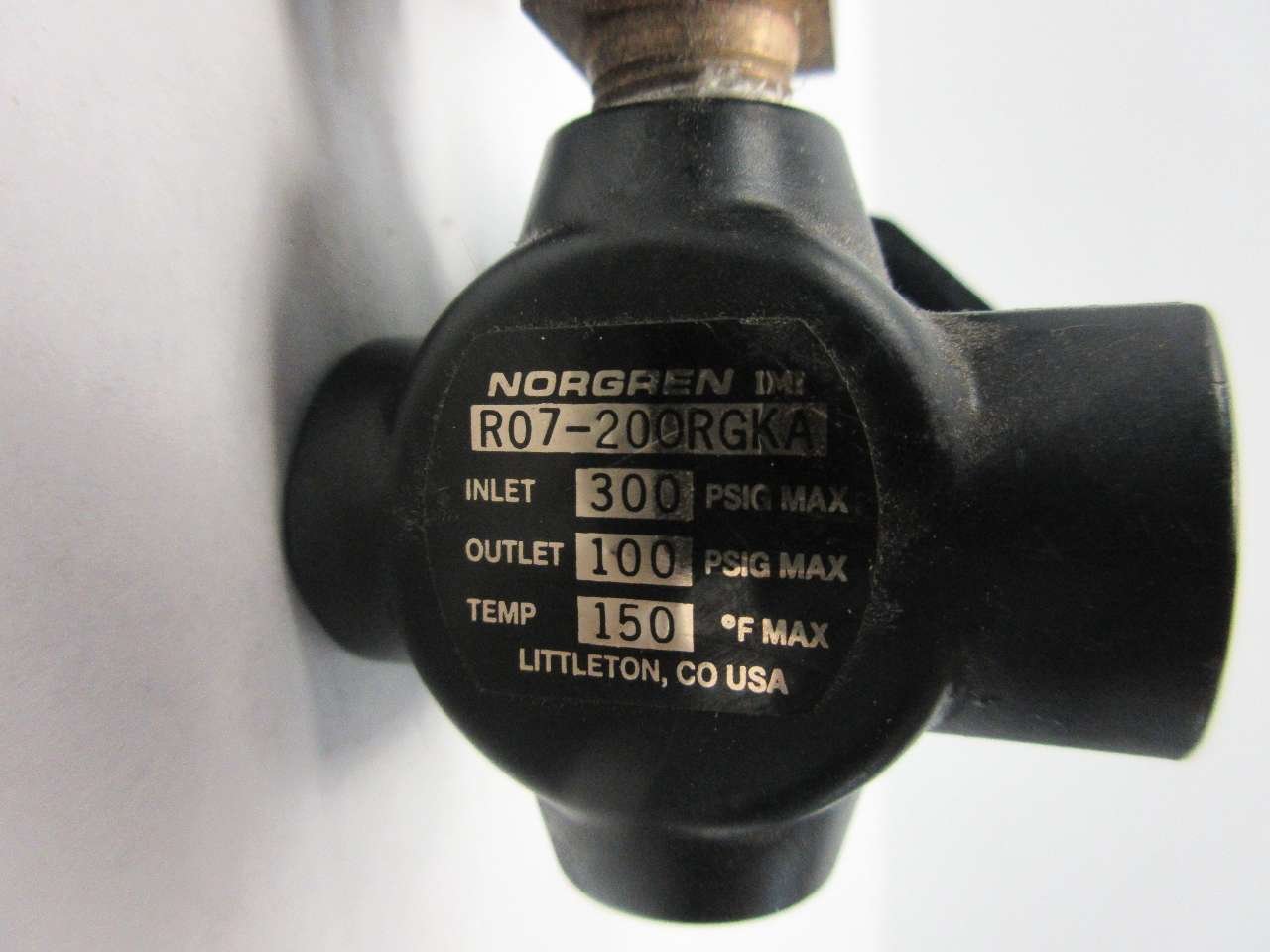 NORGREN R07-200-RGKA 0-160PSI 300PSI 1/4 IN NPT PNEUMATIC REGULATOR D505339