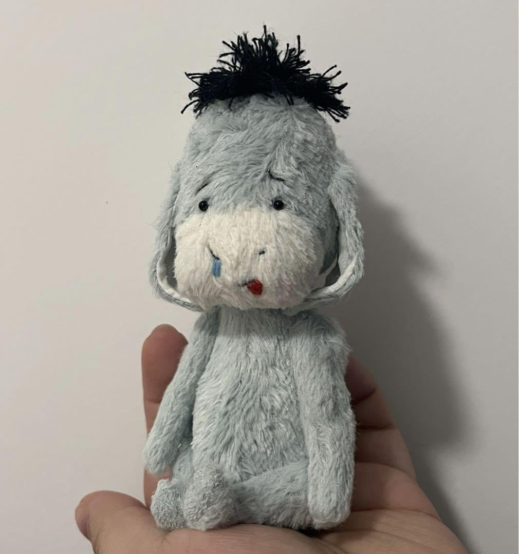 Amazon.co.jp: 鼻水を垂らすロバくん 海外作家様 ぬいぐるみ 