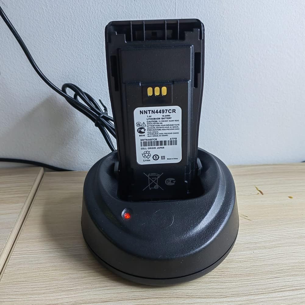 2pcs Battery Chargers and 1pc Rechargeble Batteries for Motorol CP Series Radios