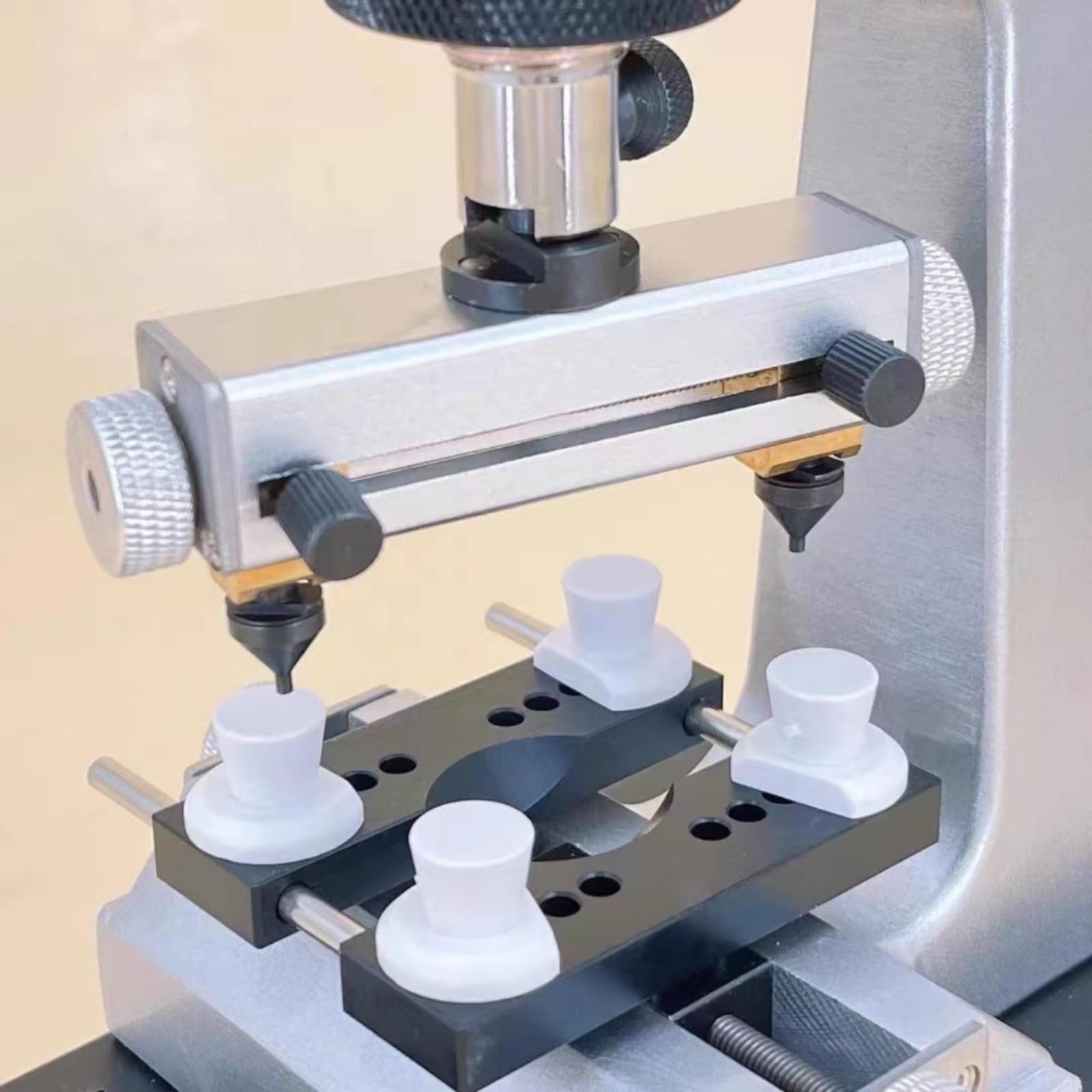 Apricasse da Banco con Tasselli Regolabile Apricasse da Banco Professionale Kit di Strumenti per Riparatori