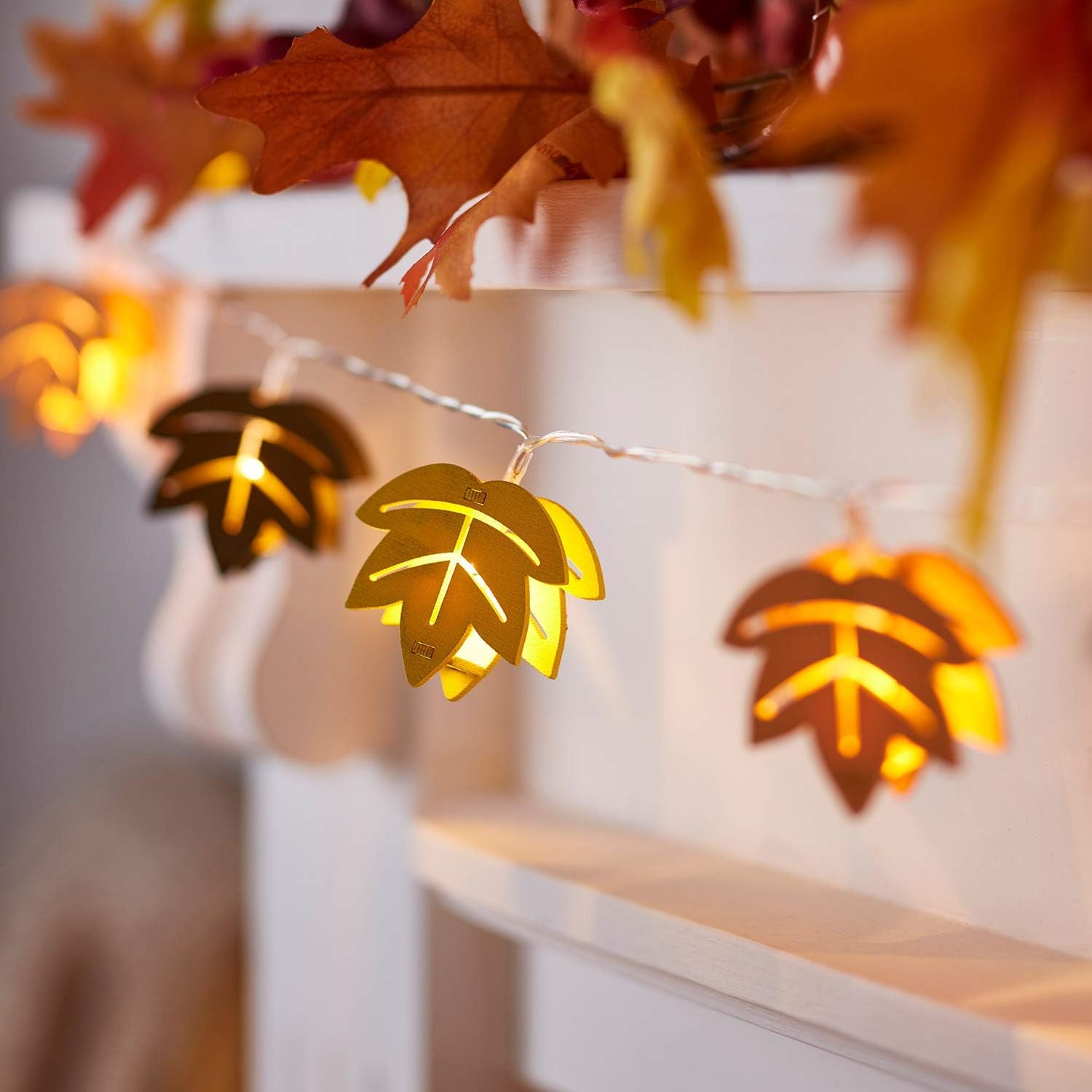 Lights4fun, Inc. 20 Wooden Fall Leaf Battery Operated LED Thanksgiving Indoor String Lights