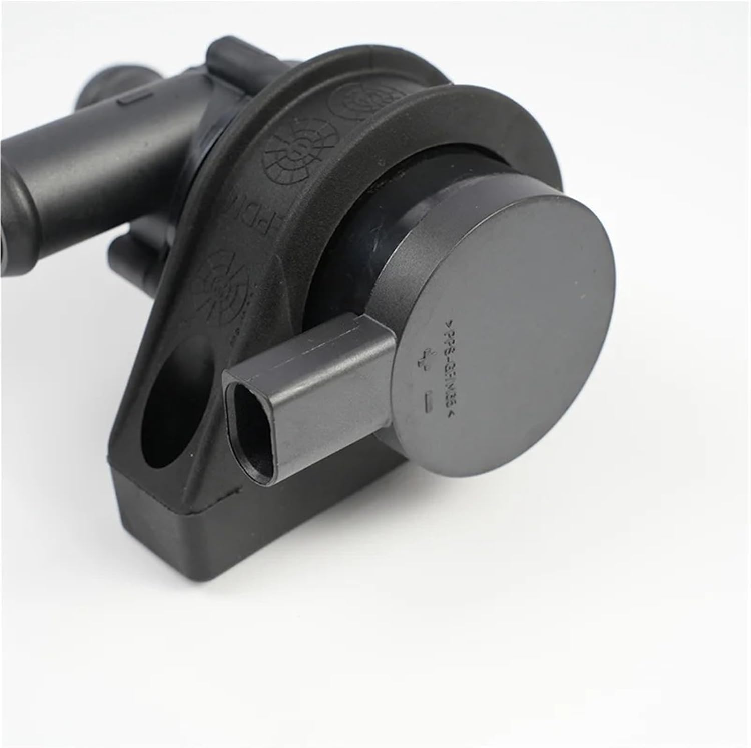 Auxiliary Coolant Pump for VW for Jetta for Golf CC for Passat B5 B6 1K0965561G 1K0965561J 12V Cooling Water Pump