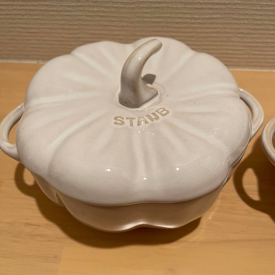 staub ストウブ　セラミック　ココット　パンプキン　アイボリー　ハロウィン staub ストウブ セラミック ココット パンプキン アイボリー