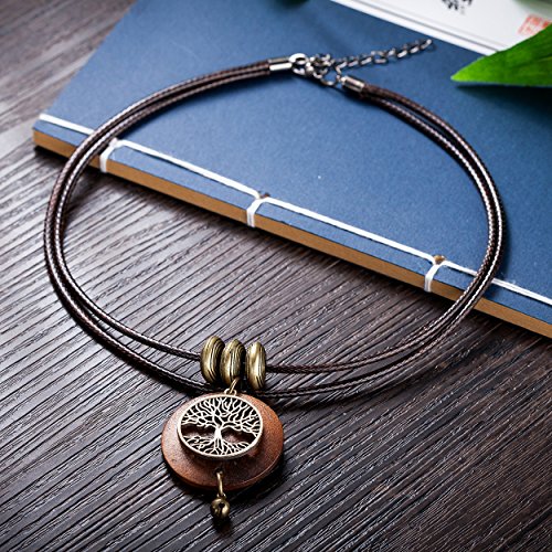 Brown Wooden Choker Chunky Pendant Necklaces for women3