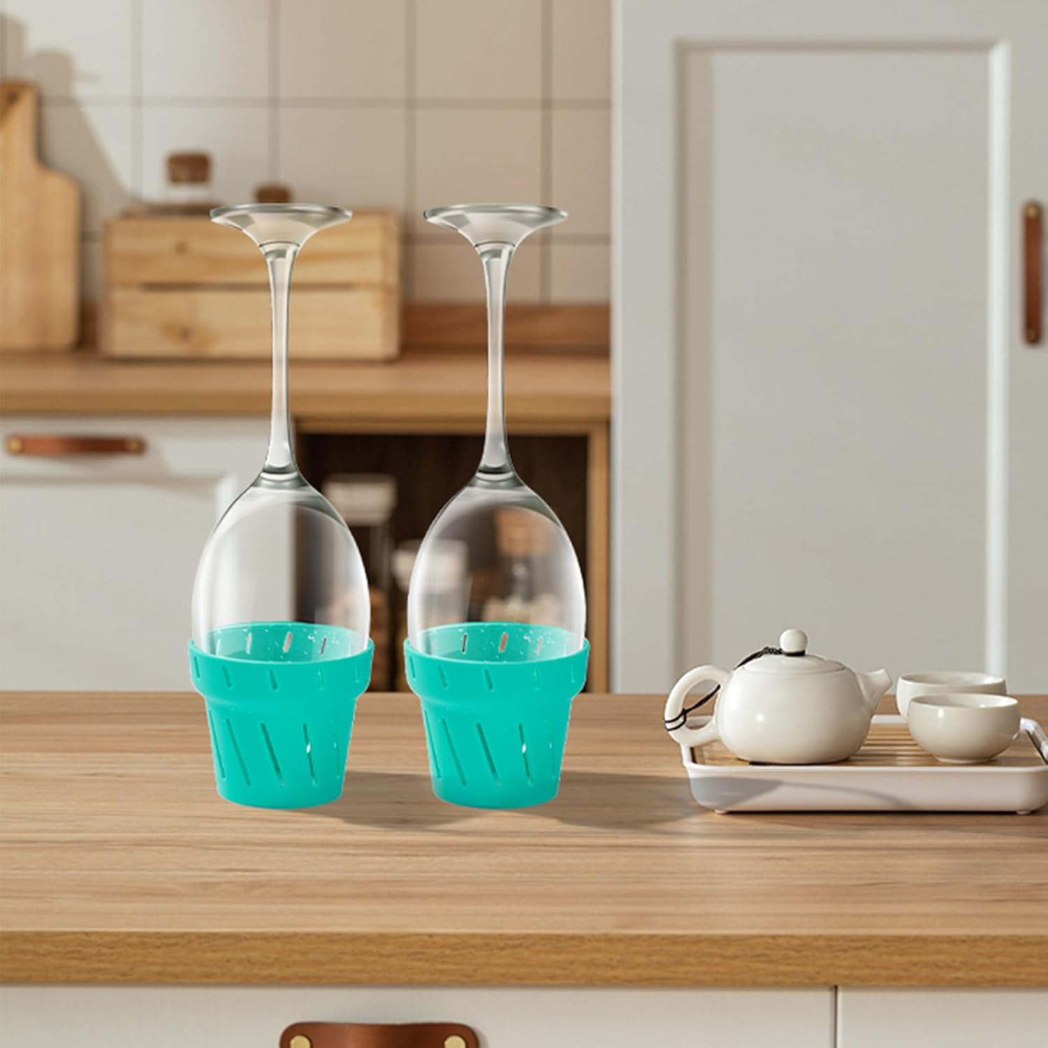 Water Bottle Drying Rack: Simple Silicone Bottle Rack for Faster Drying - Portable Cup Bottle Accessories Fits for Stanley Owala Hydro Flask CamelBak Cirkul Yeti(Green 6 Pack)