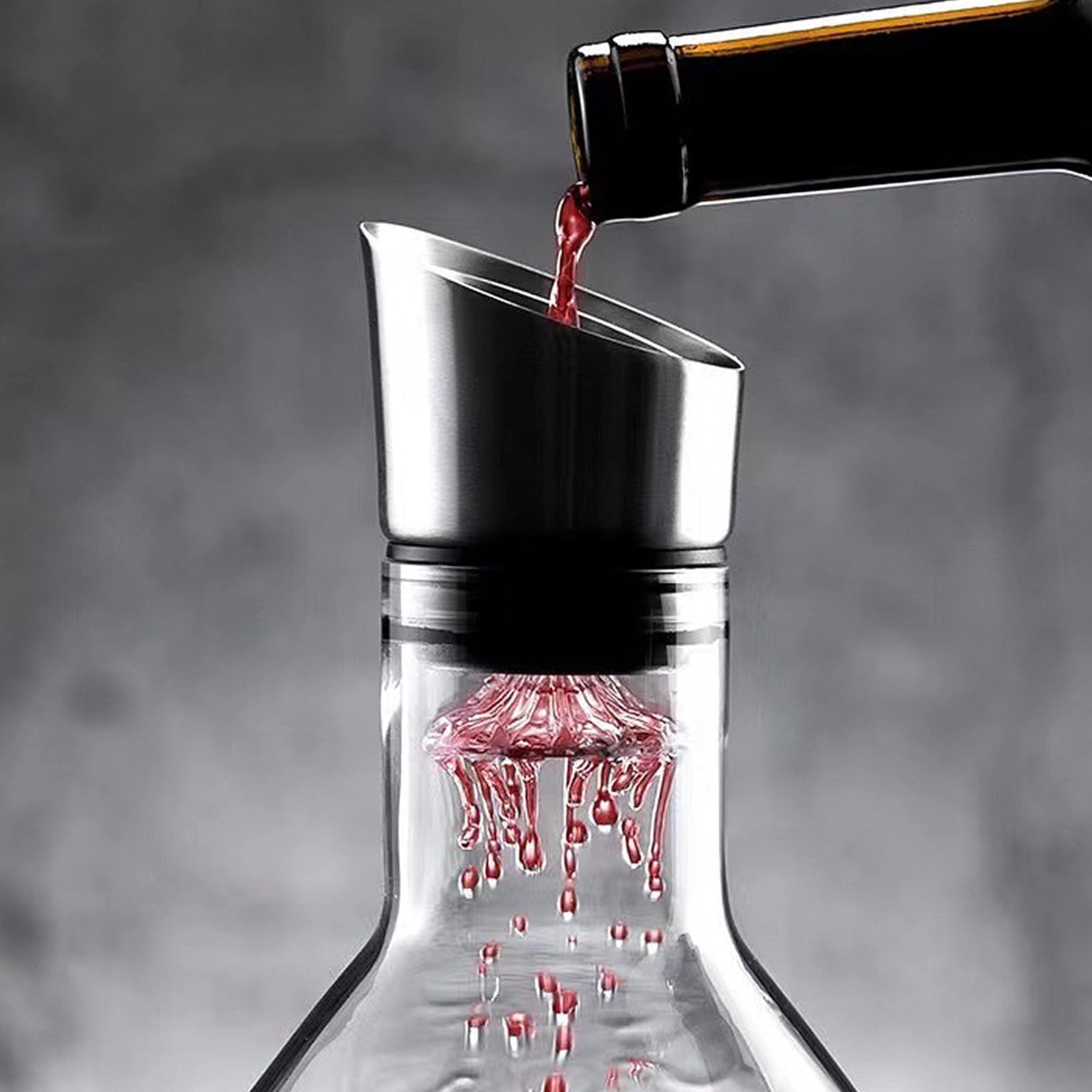 Kit de décanteur de vin avec filtre aérateur, décanteur de vin rouge 1,5 l, sans plomb, accessoires de vin soufflé à la main, aérateur de vin transparent Iceberg Design (doré)